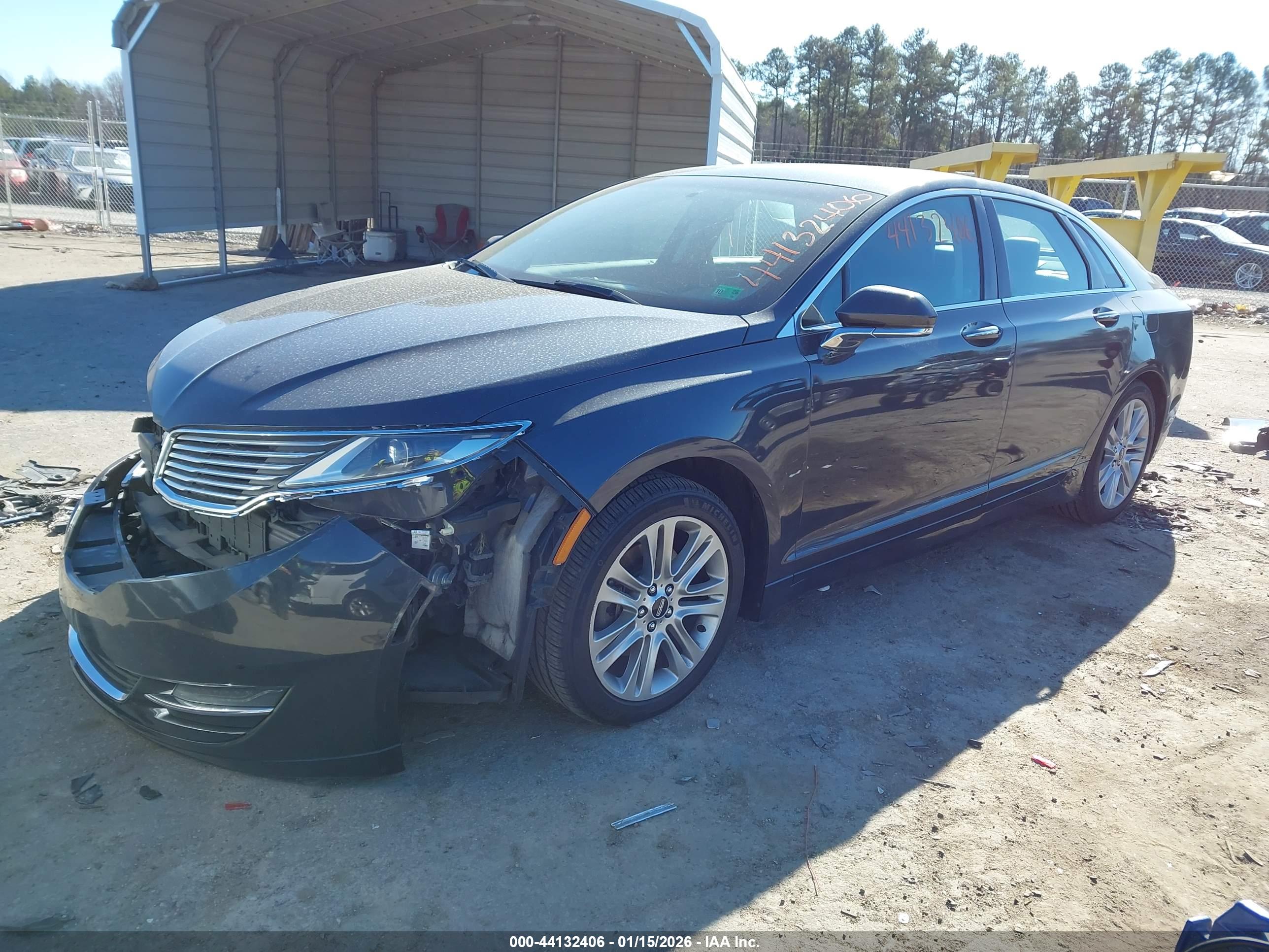 LINCOLN MKZ image 2