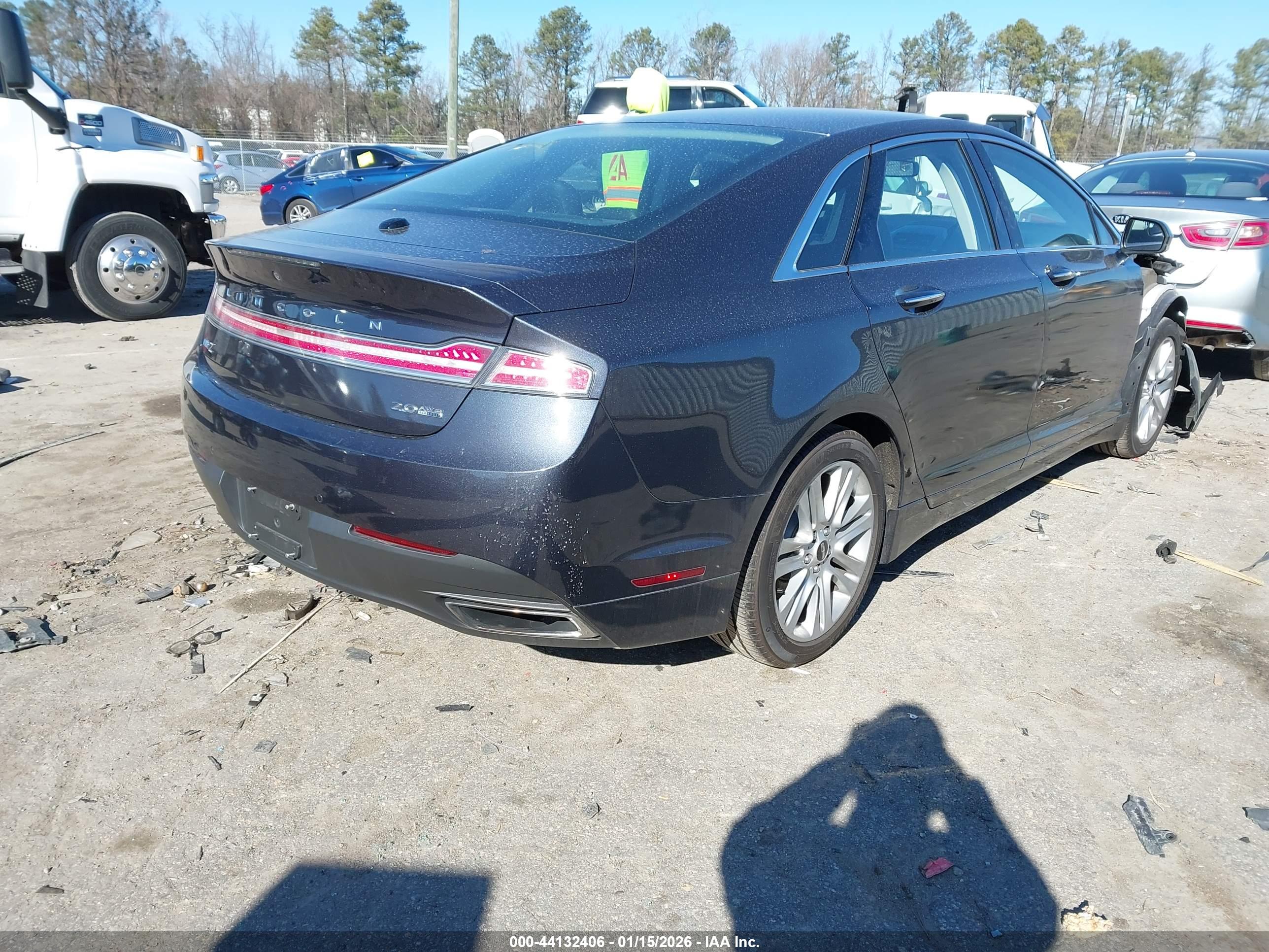 LINCOLN MKZ image 4