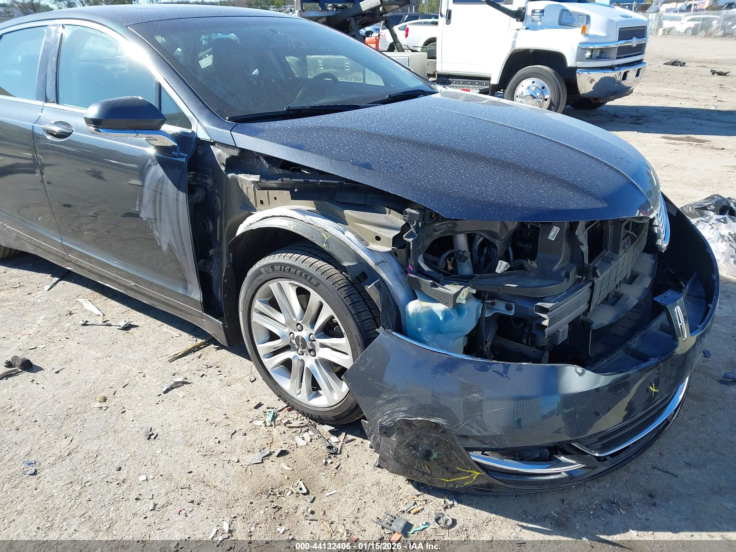 LINCOLN MKZ image 6