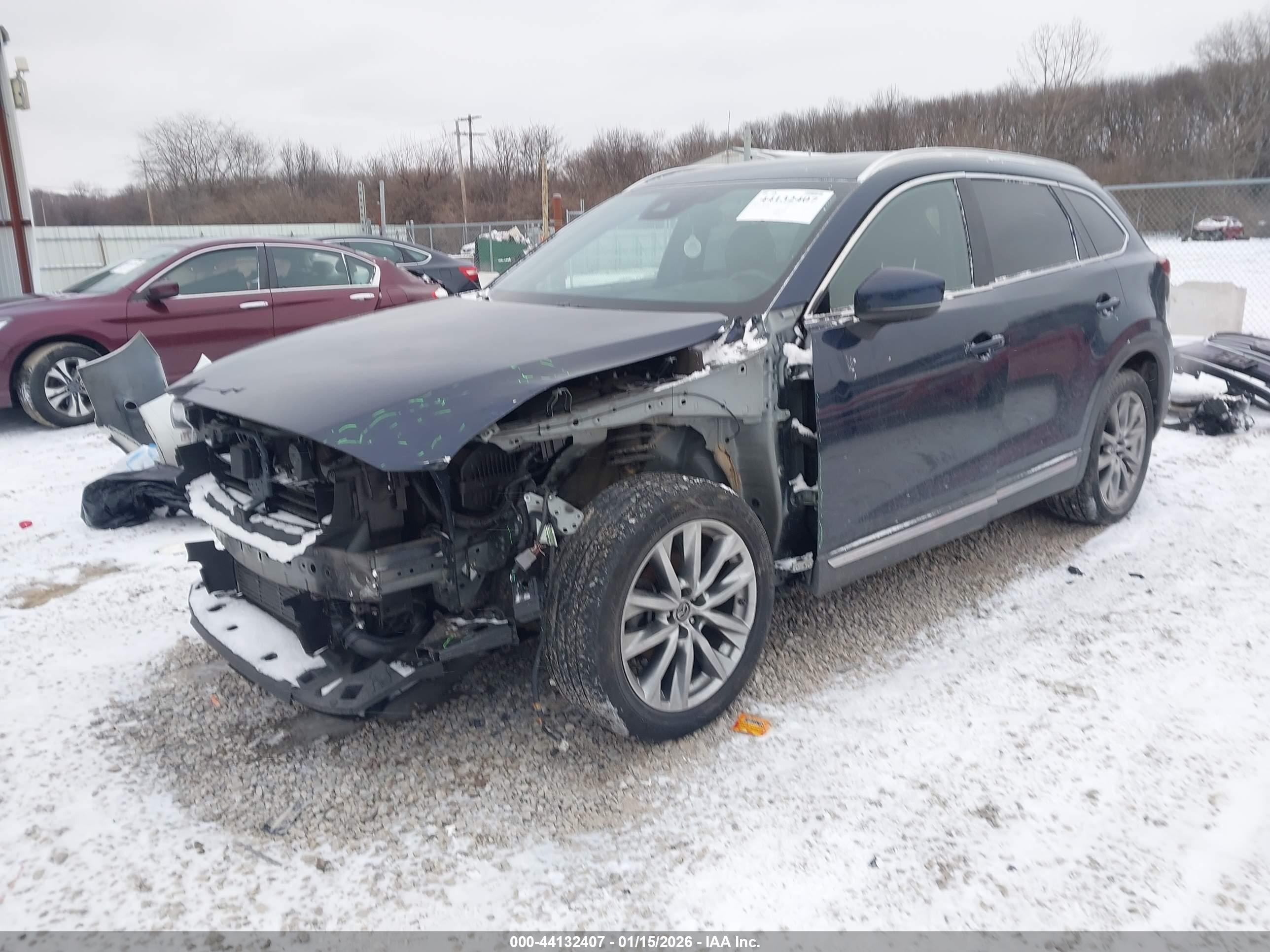MAZDA CX-9 image 2