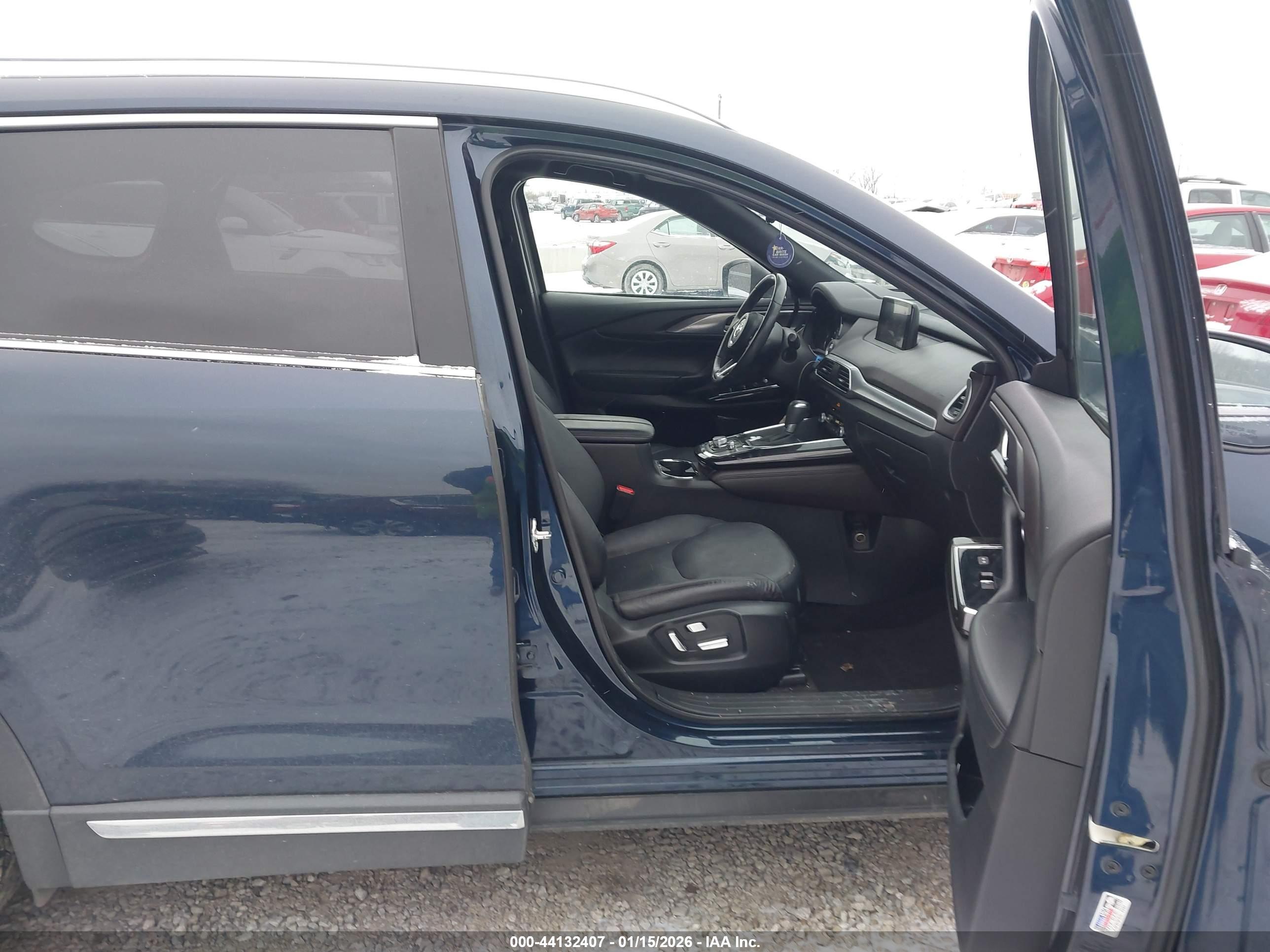 MAZDA CX-9 image 5