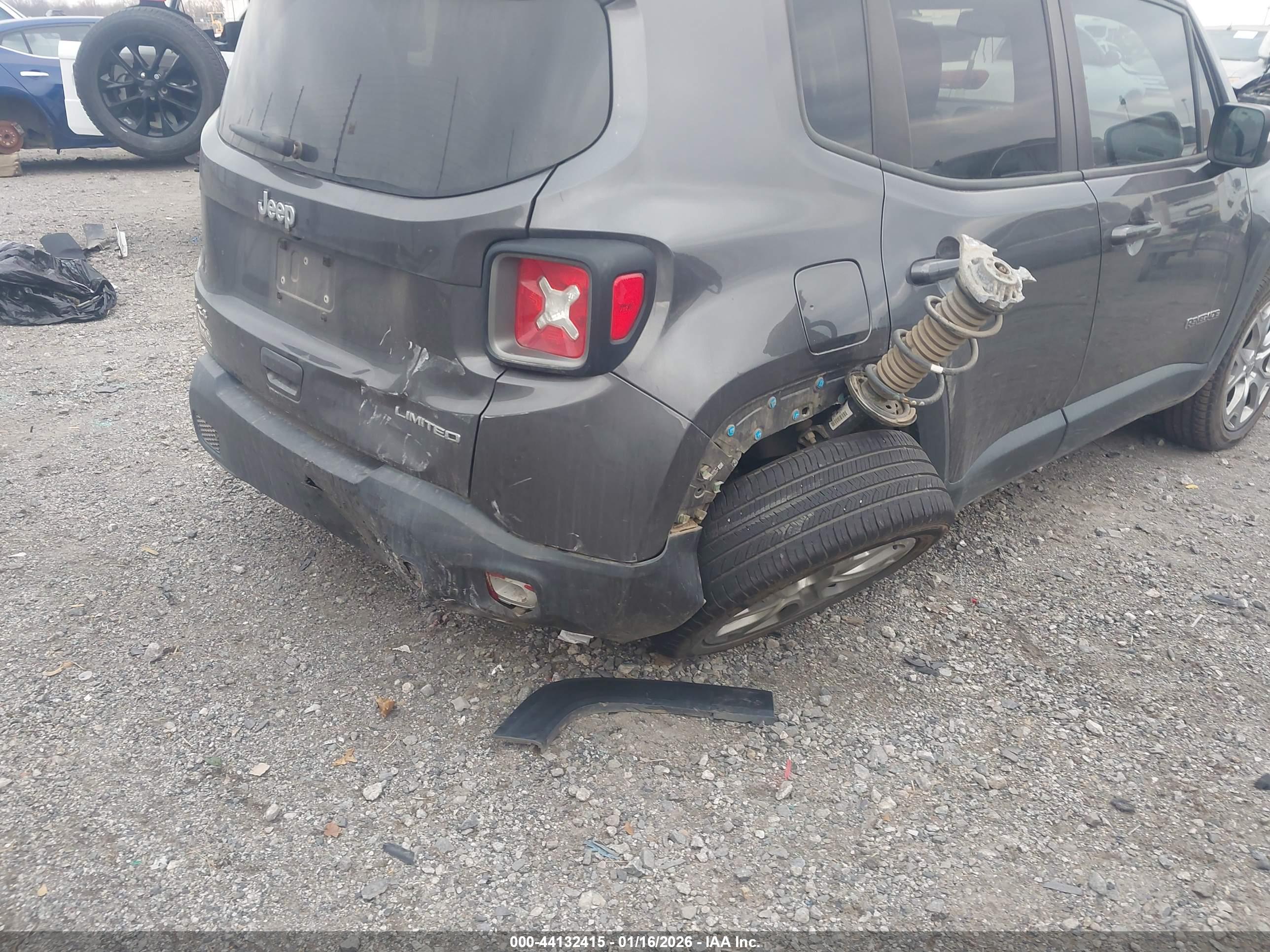 JEEP RENEGADE image 6