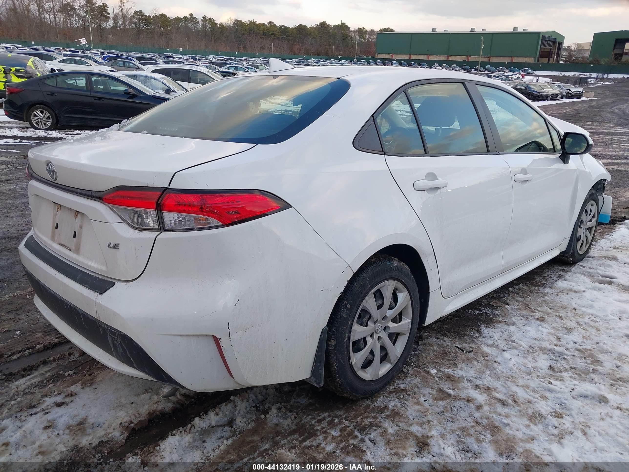 TOYOTA COROLLA image 4