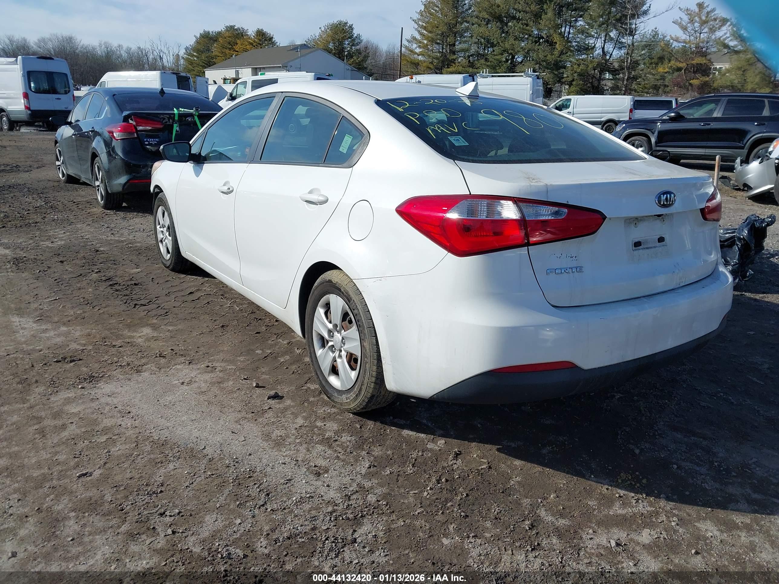 KIA FORTE image 3
