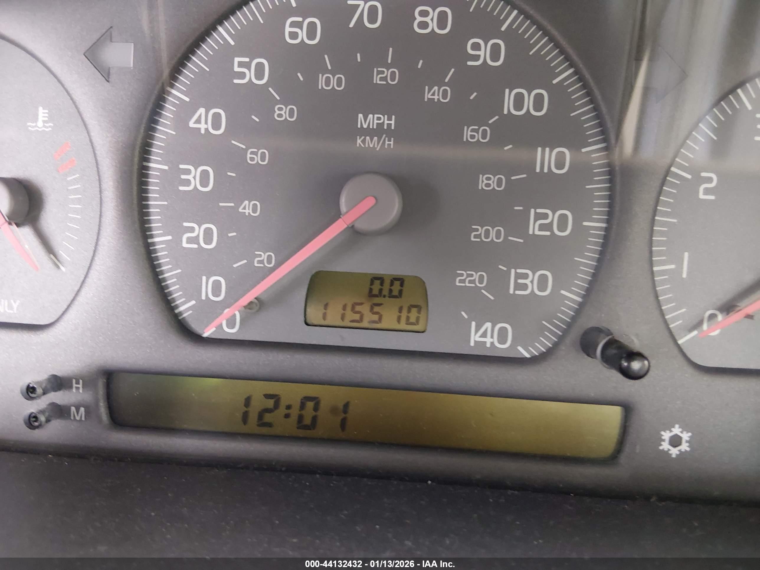 VOLVO S70 image 7