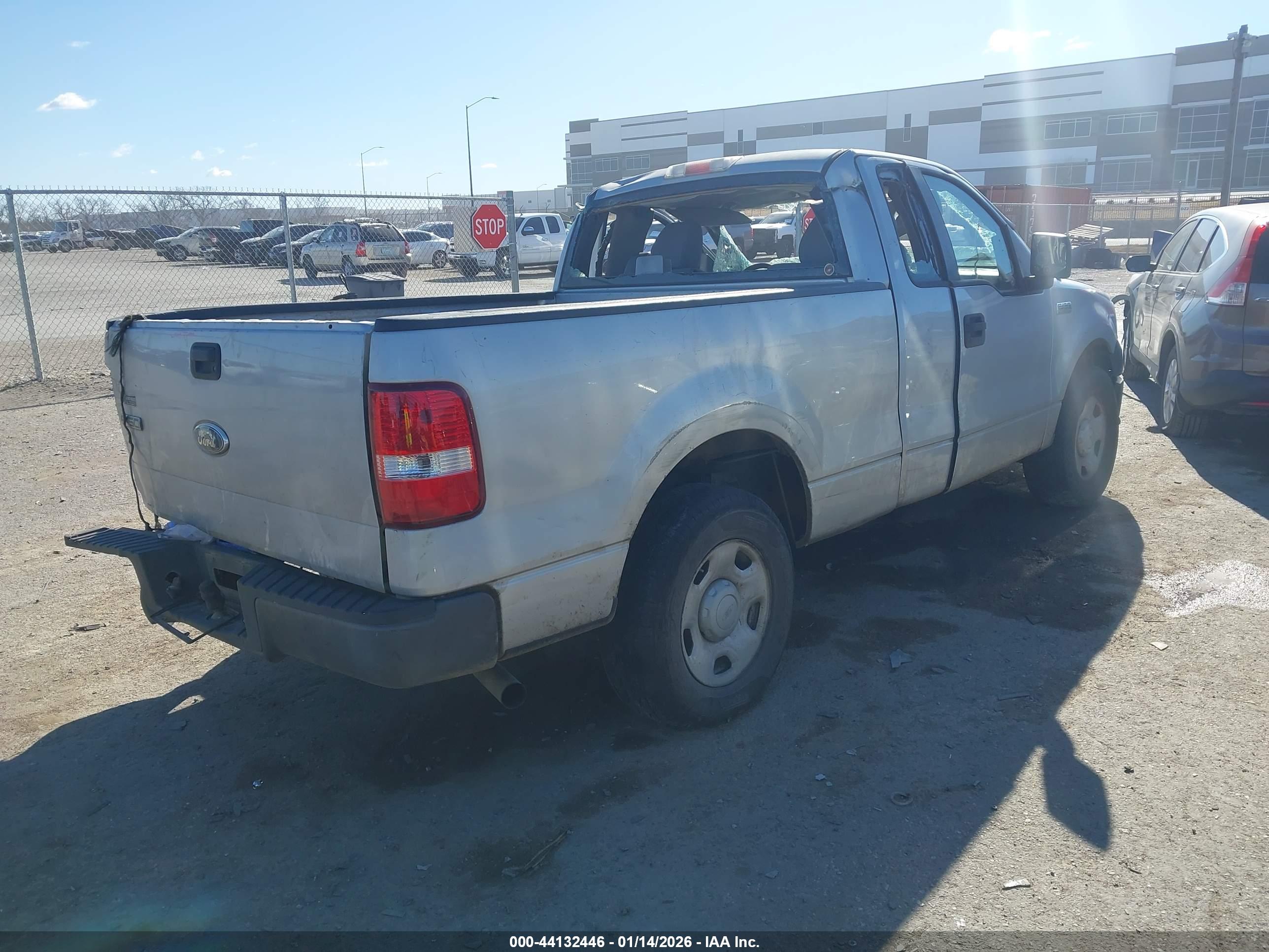 FORD F-150 image 4