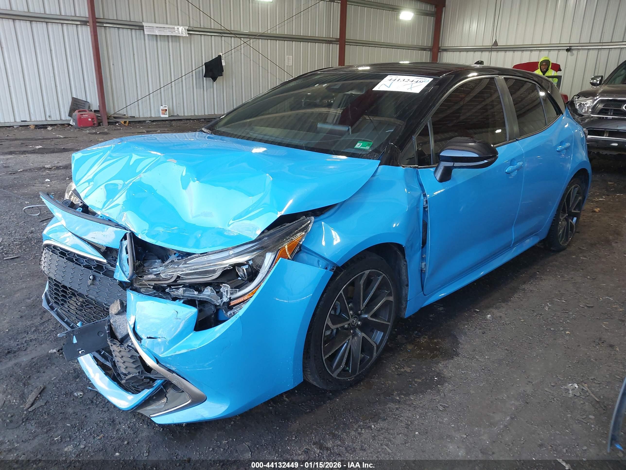 TOYOTA COROLLA image 2
