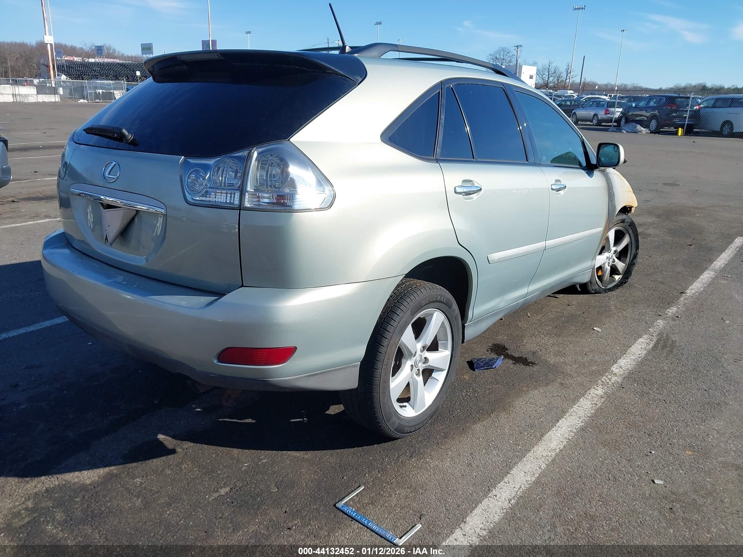 LEXUS RX image 4