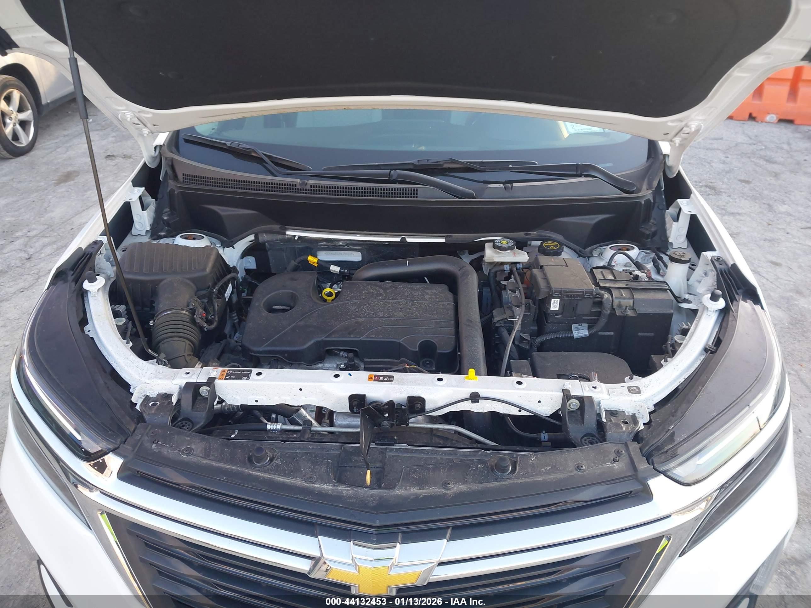 CHEVROLET EQUINOX image 10