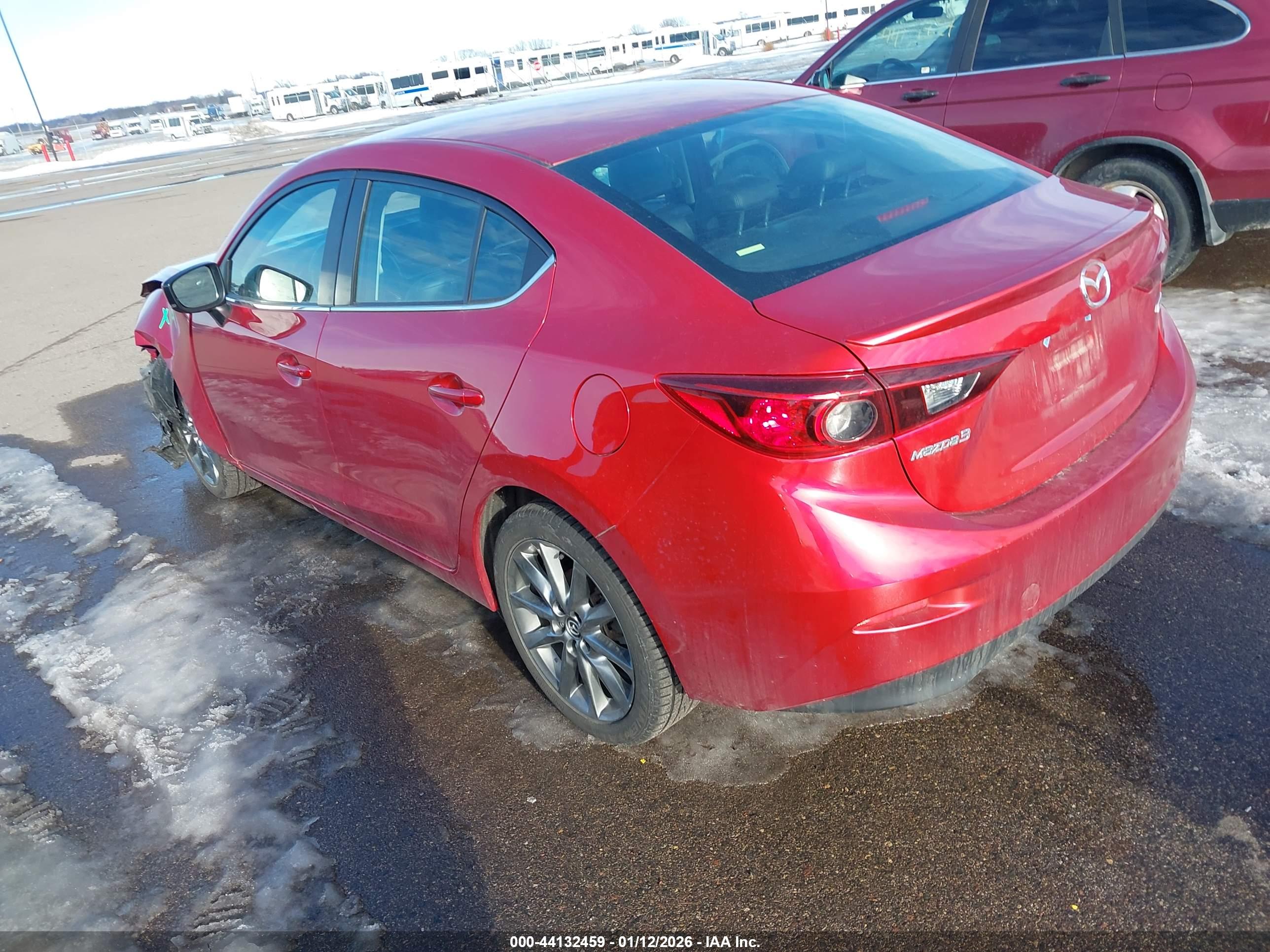 MAZDA MAZDA3 image 3