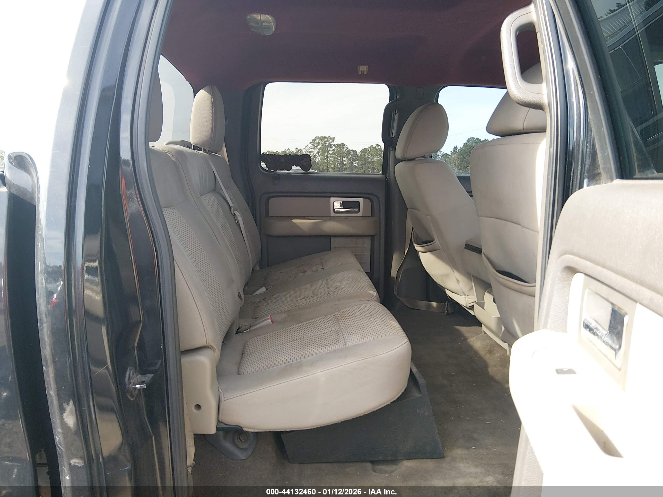 FORD F-150 image 8