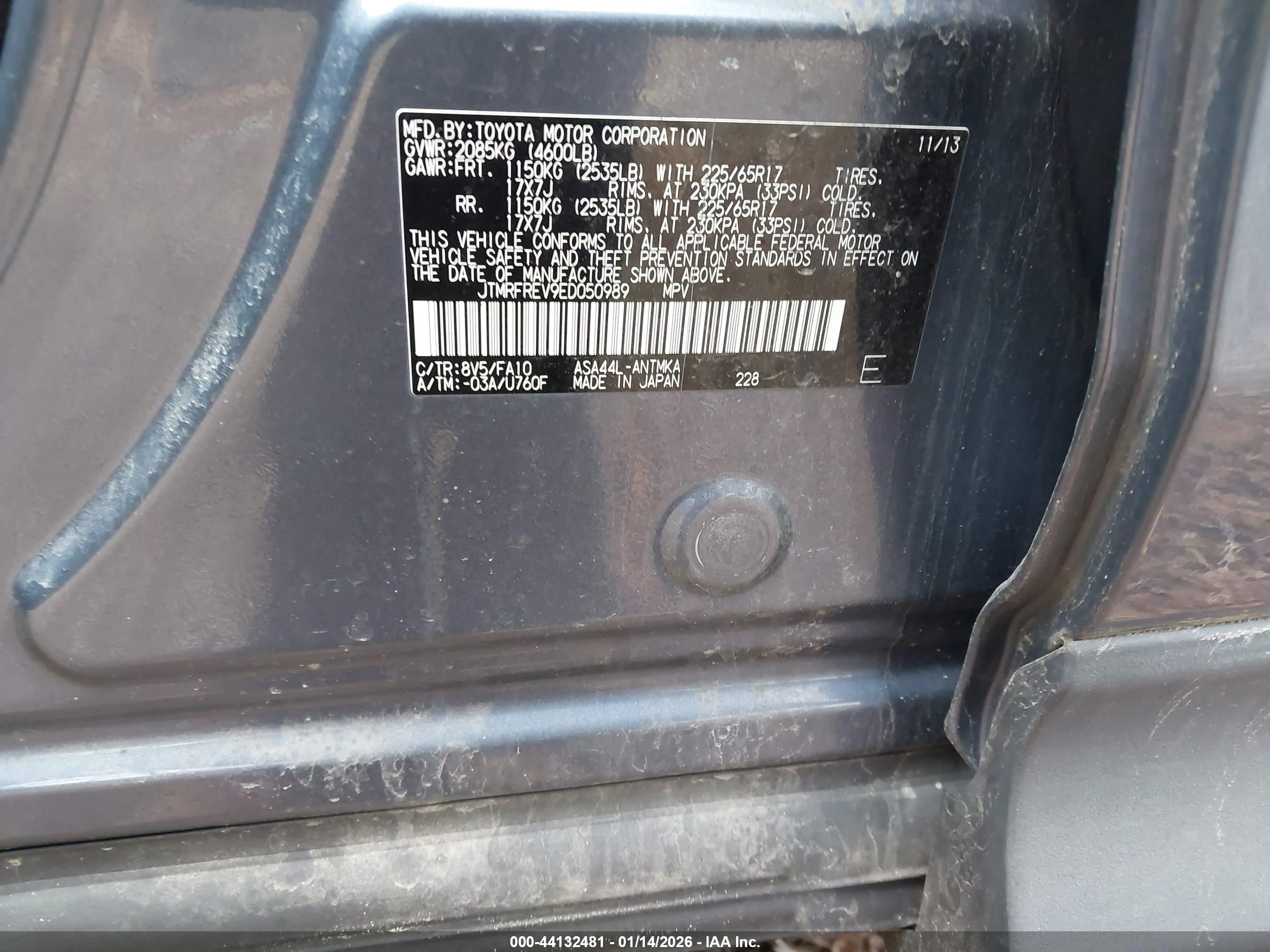 TOYOTA RAV4 image 9
