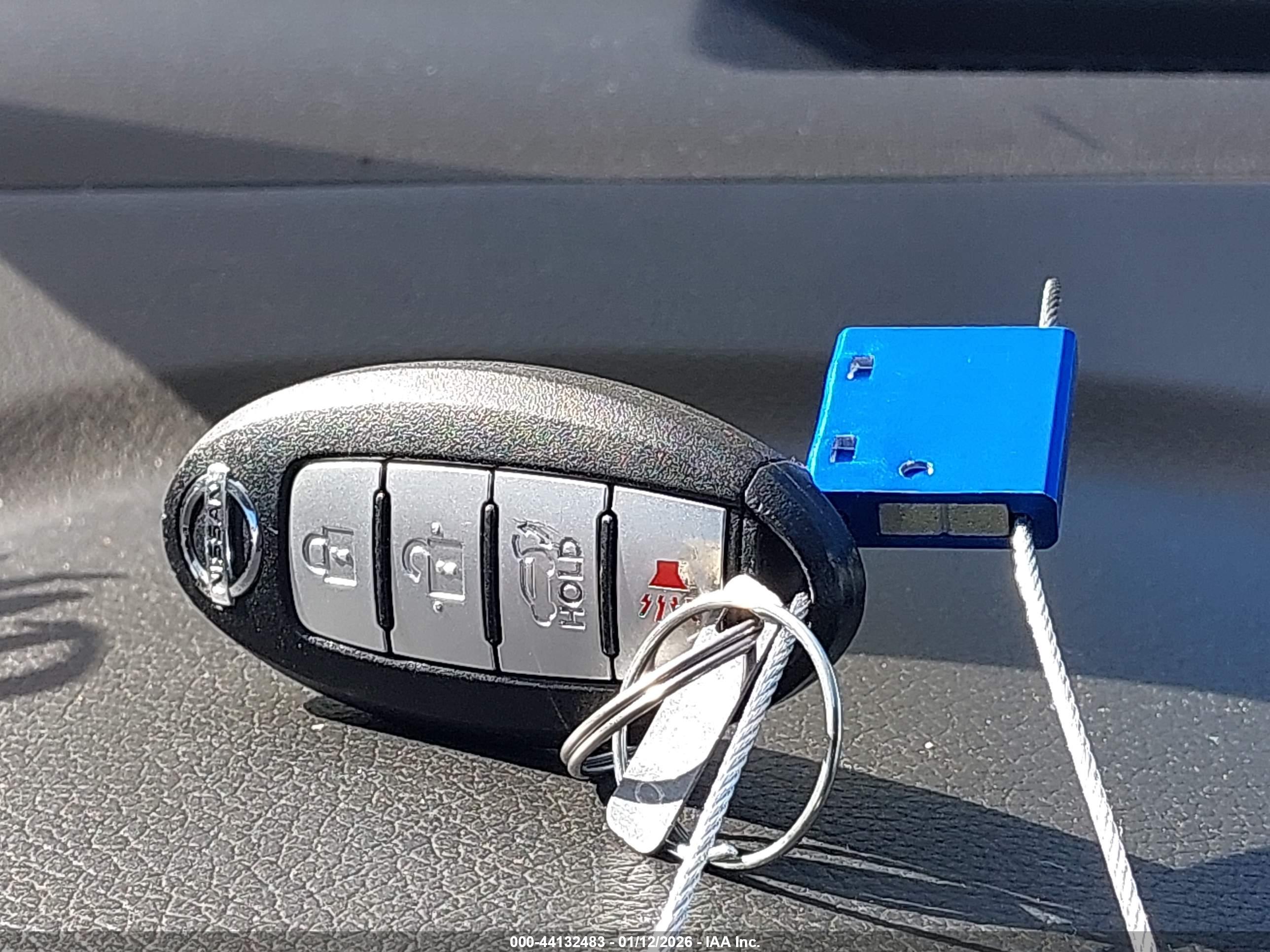 NISSAN ROGUE image 11