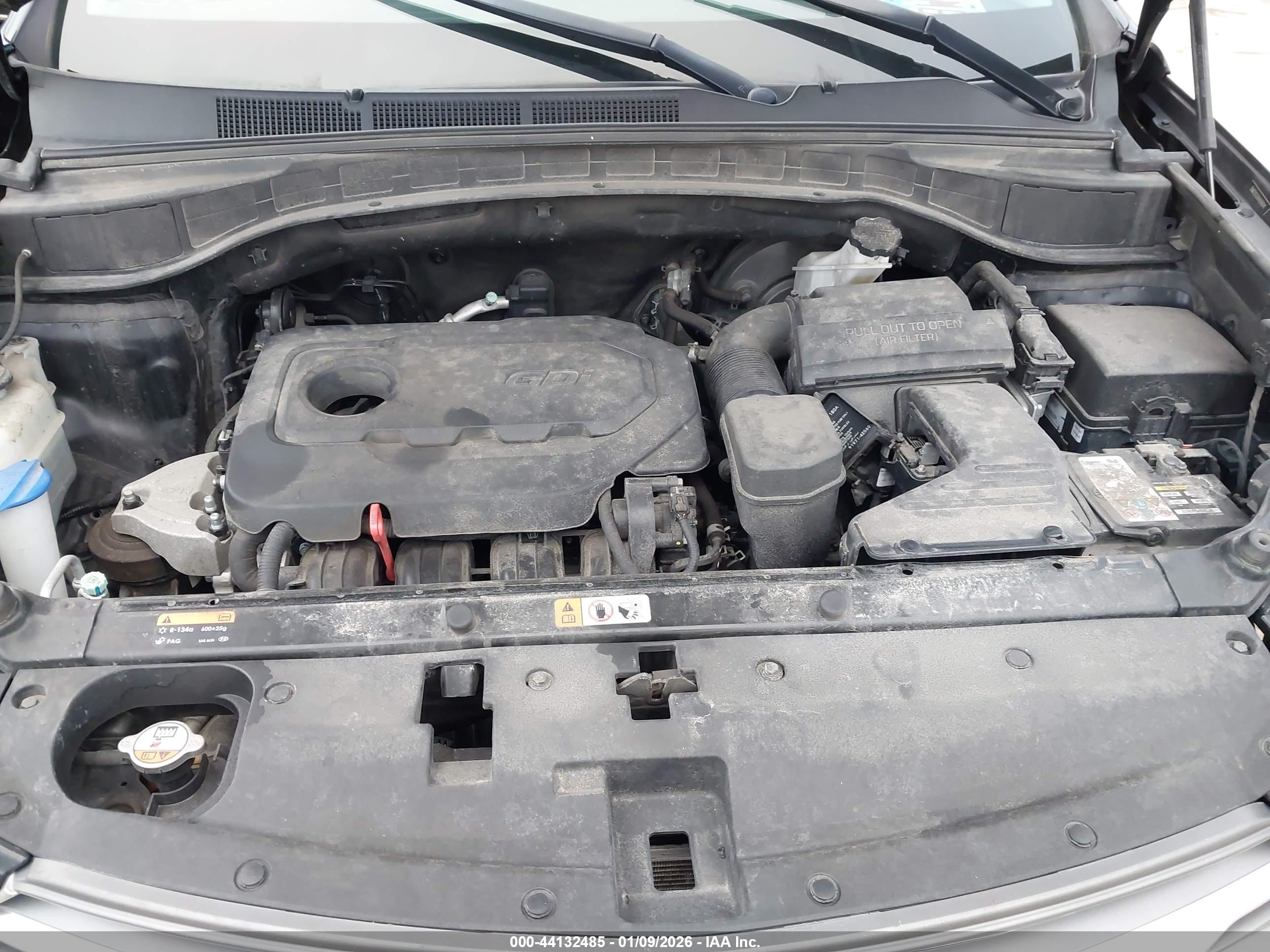 HYUNDAI SANTA image 10