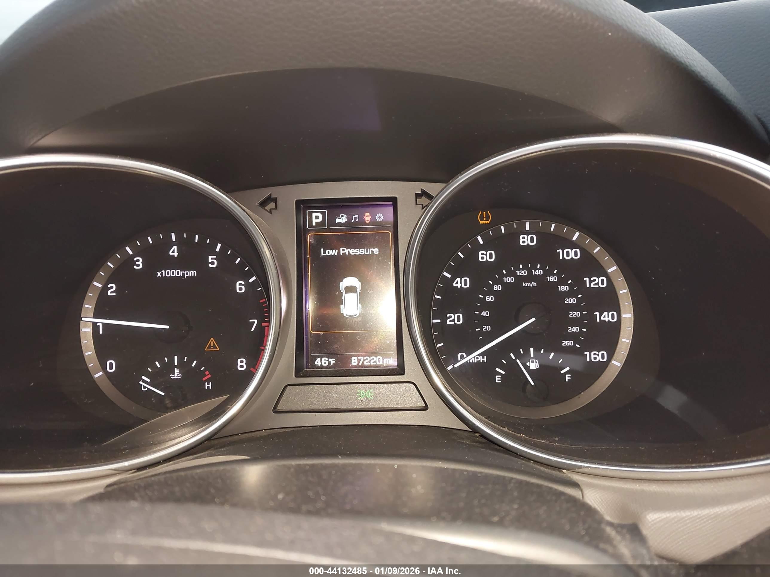 HYUNDAI SANTA image 7