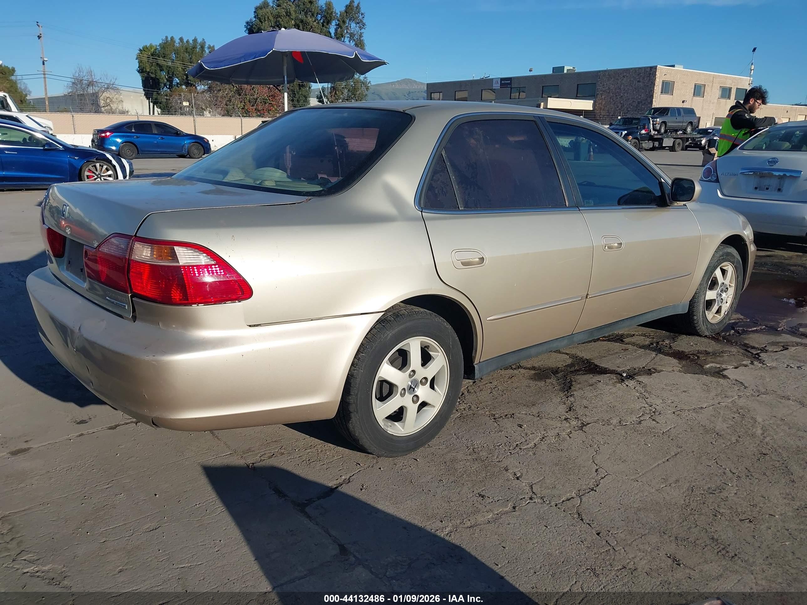 HONDA ACCORD image 4