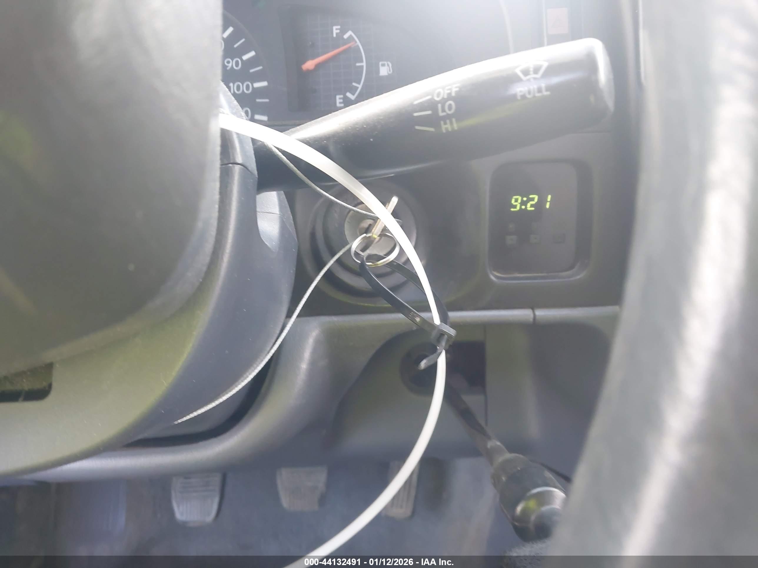 TOYOTA TACOMA image 11