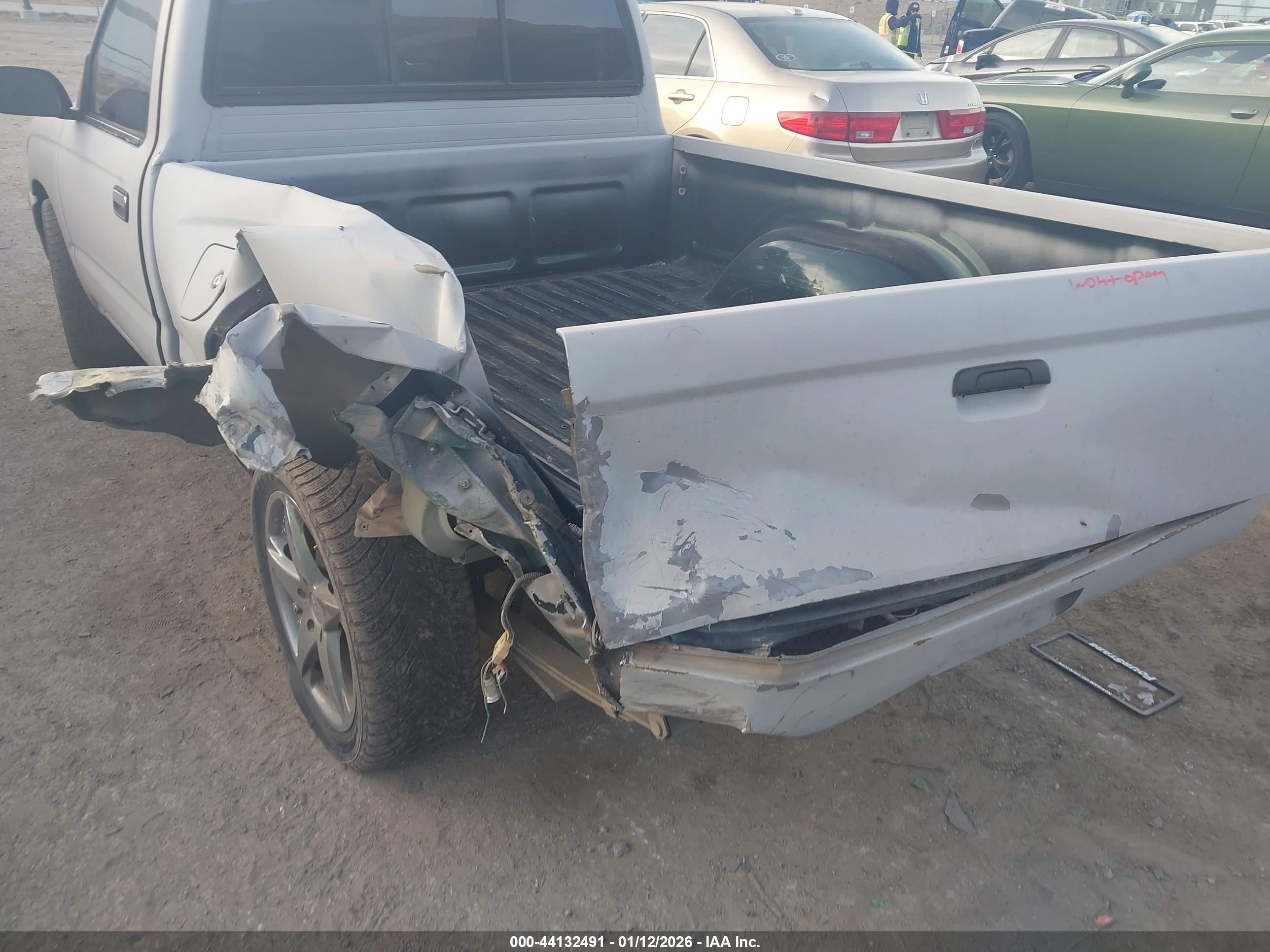 TOYOTA TACOMA image 6
