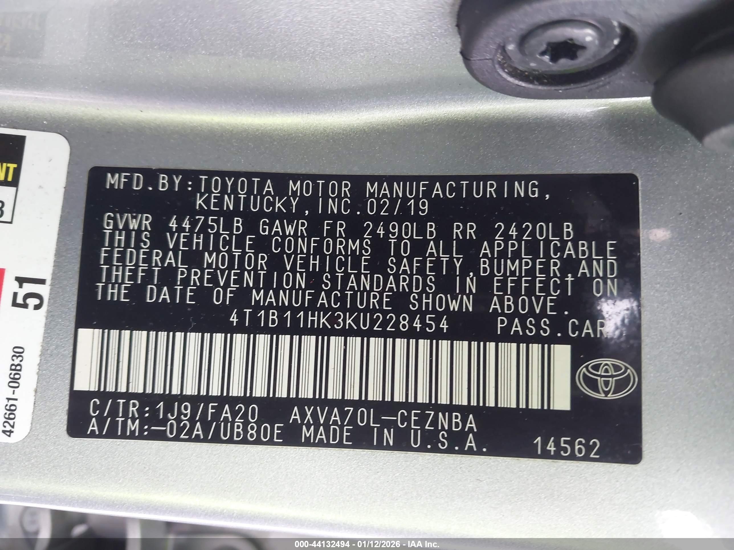 TOYOTA CAMRY image 9