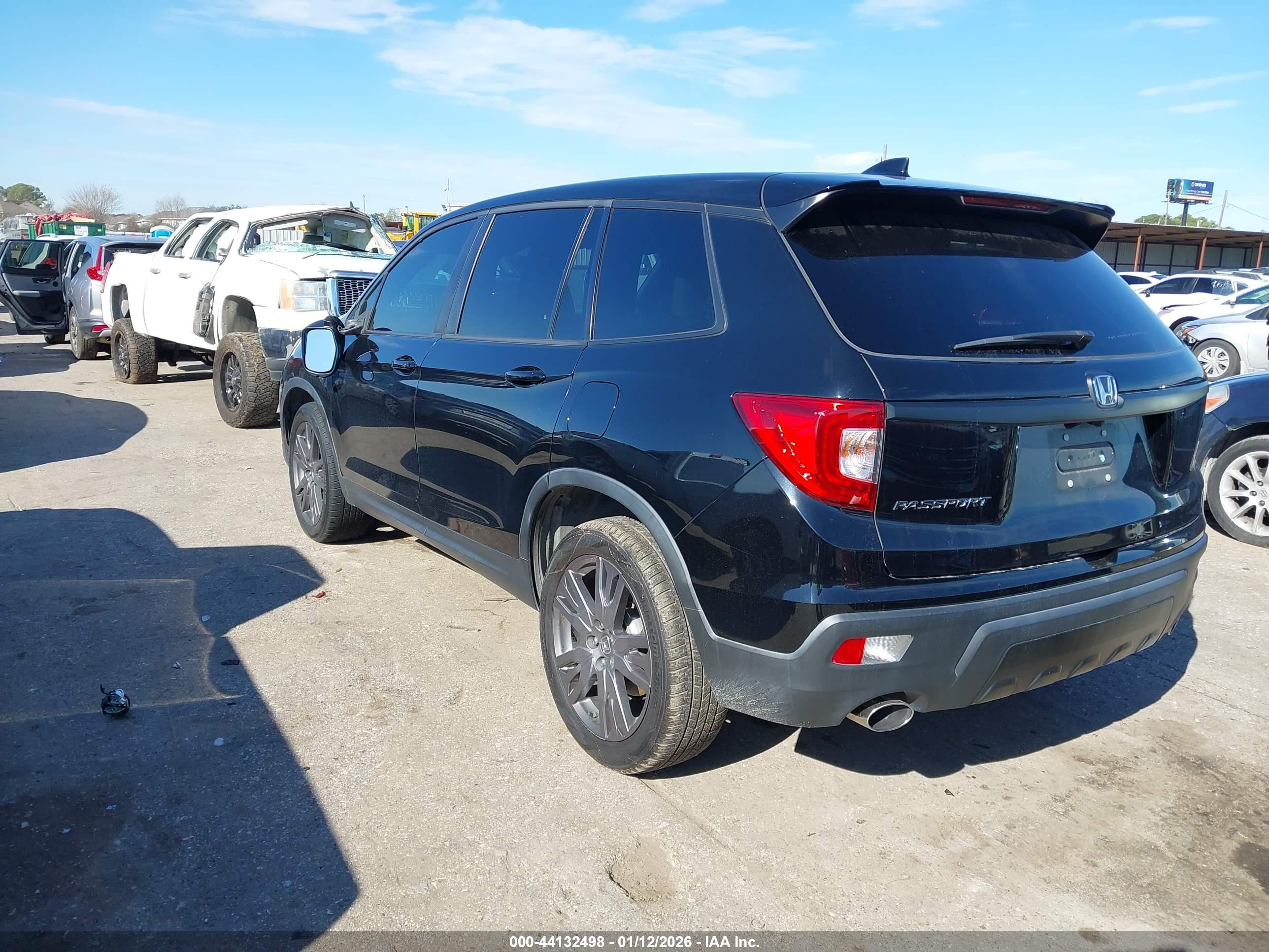 HONDA PASSPORT image 3