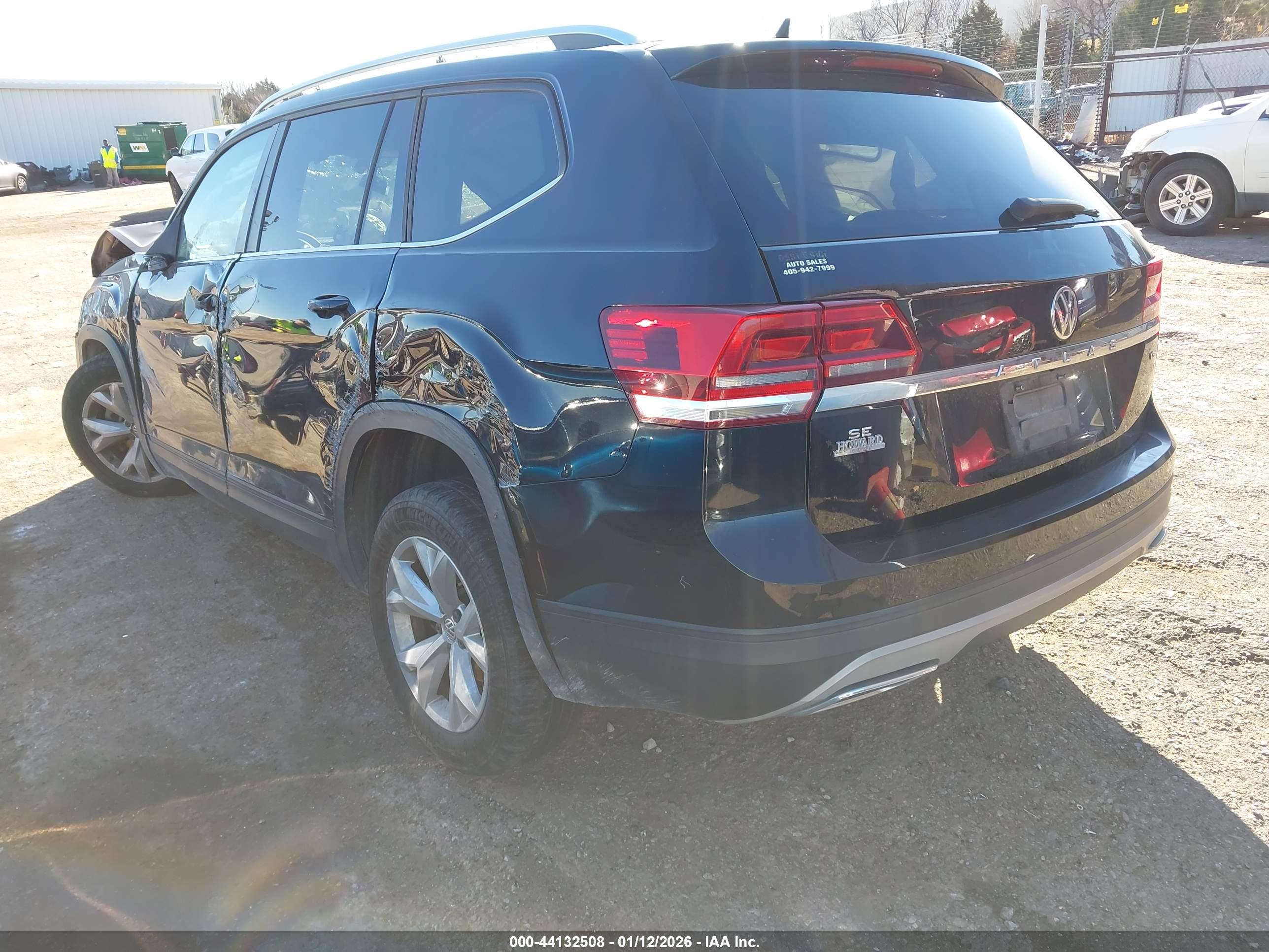 VOLKSWAGEN ATLAS image 3
