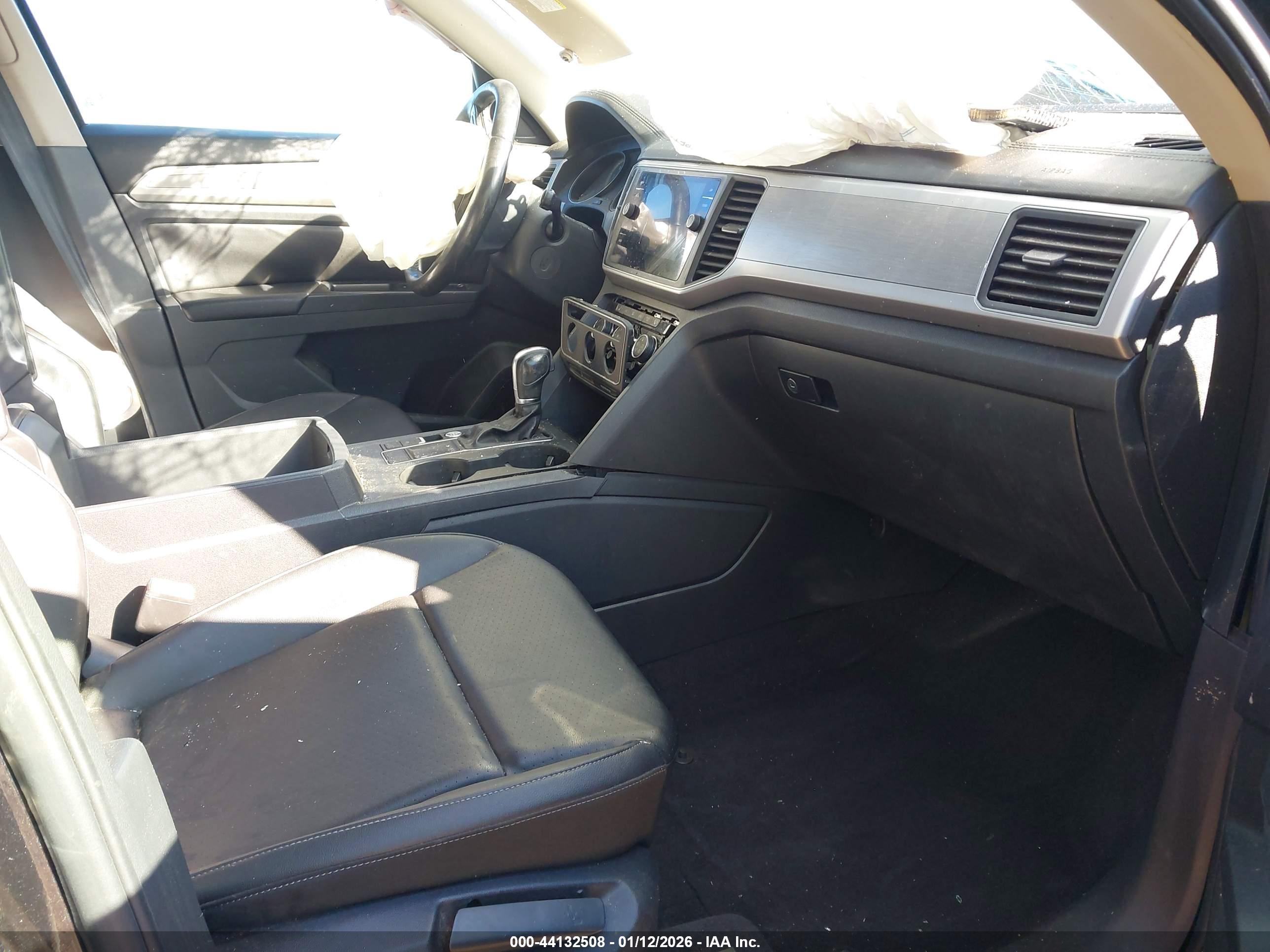 VOLKSWAGEN ATLAS image 5