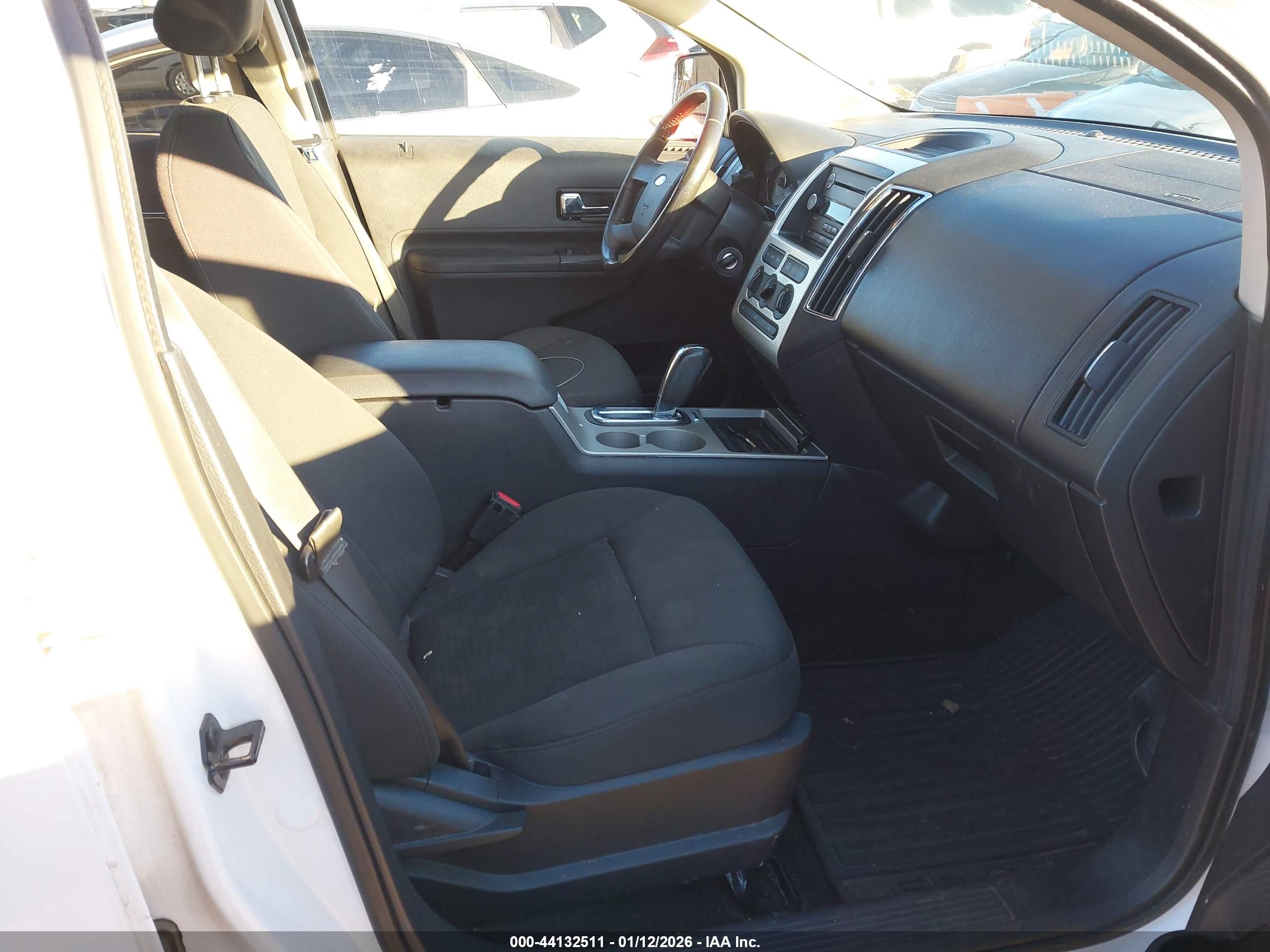 FORD EDGE image 5