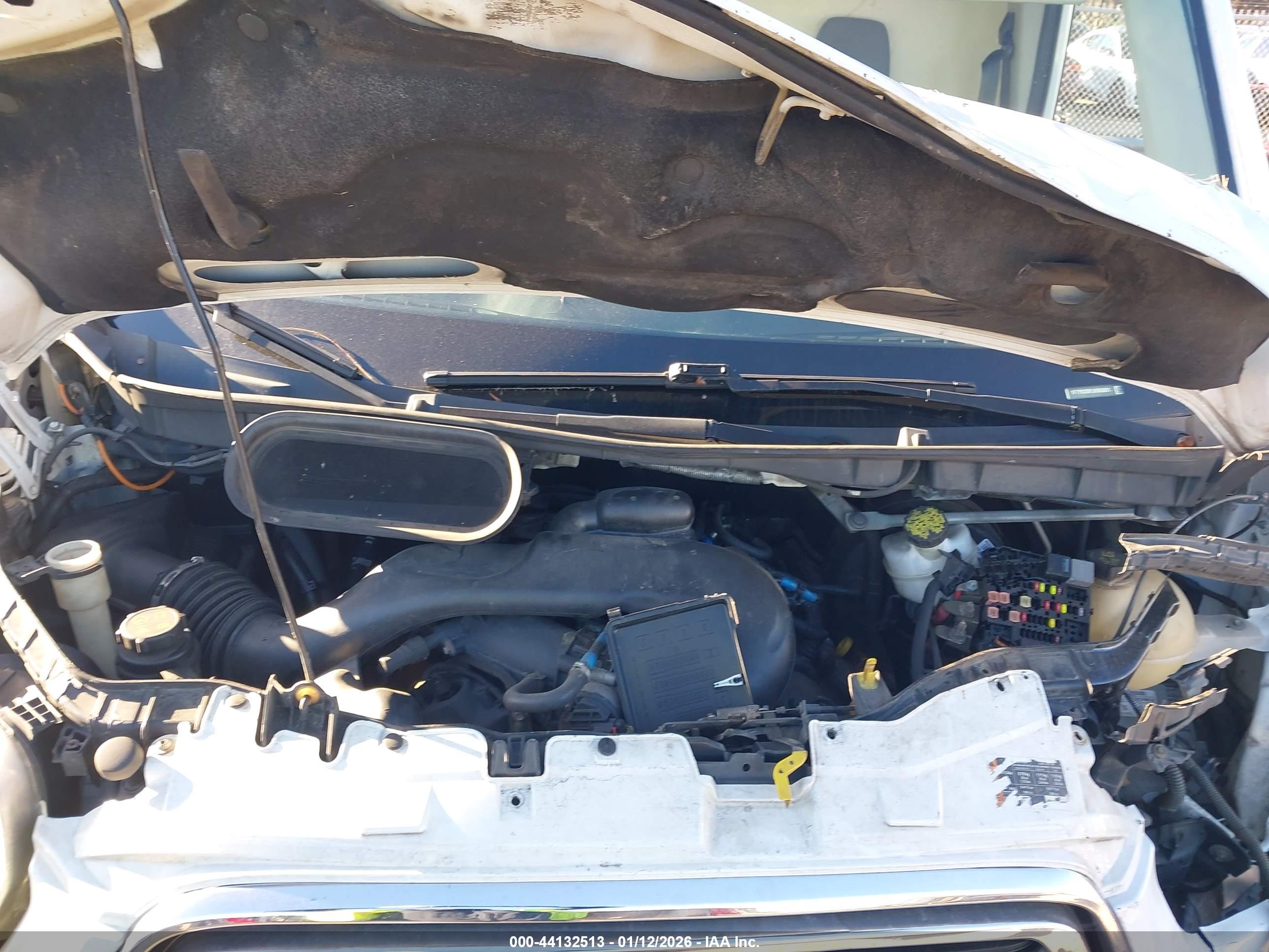 FORD TRANSIT-250 image 10