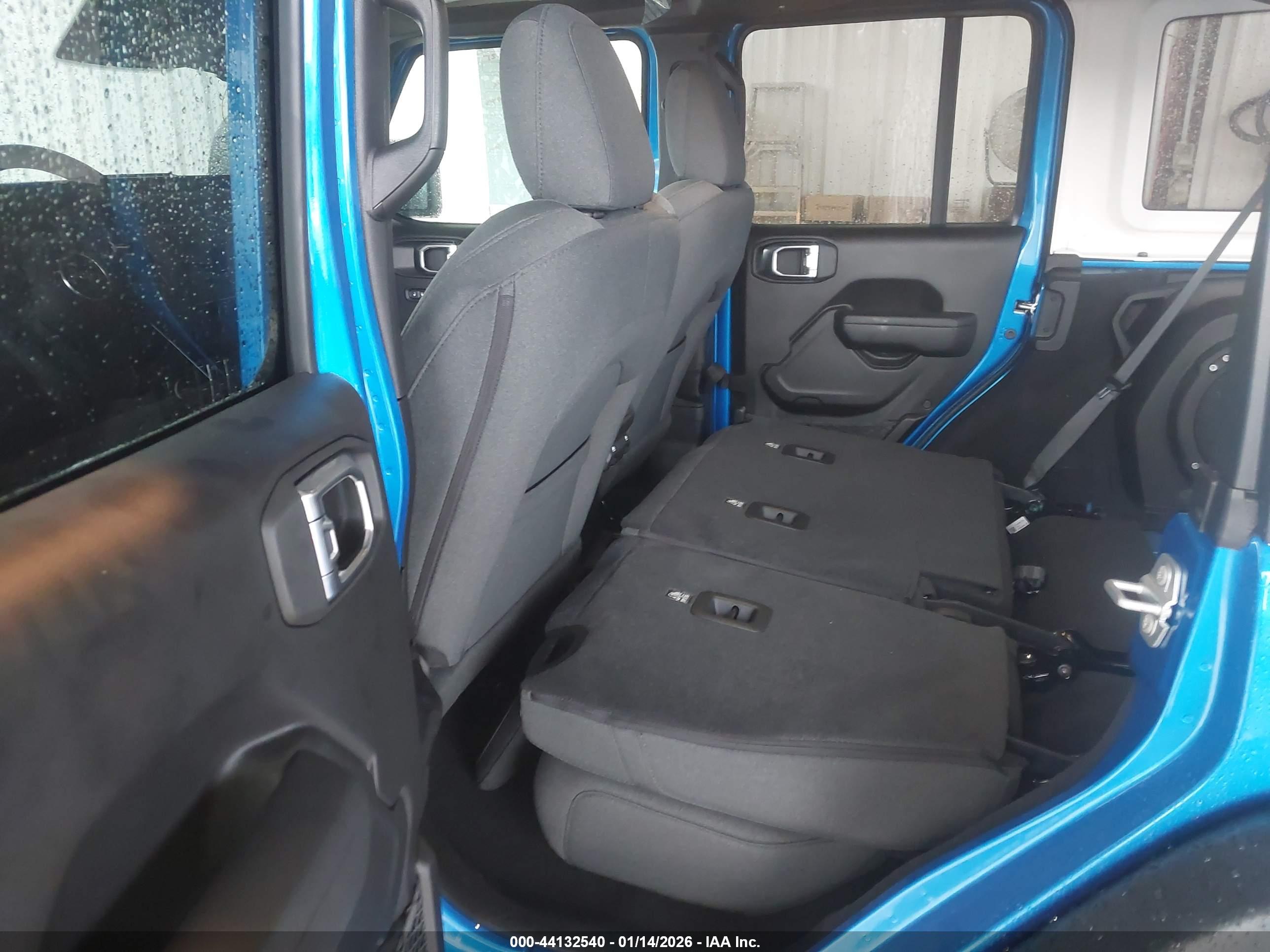 JEEP WRANGLER image 8