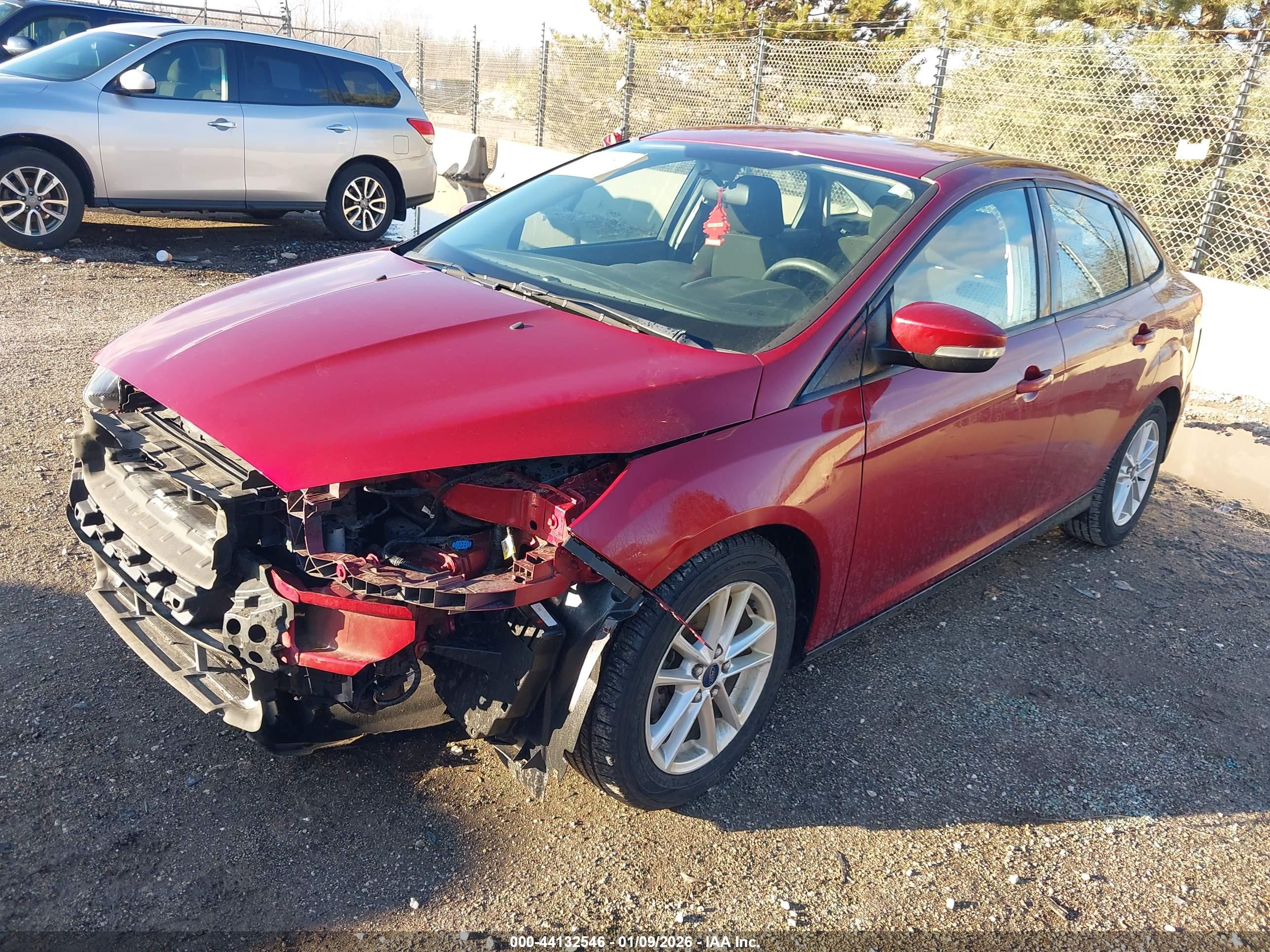 FORD FOCUS image 2