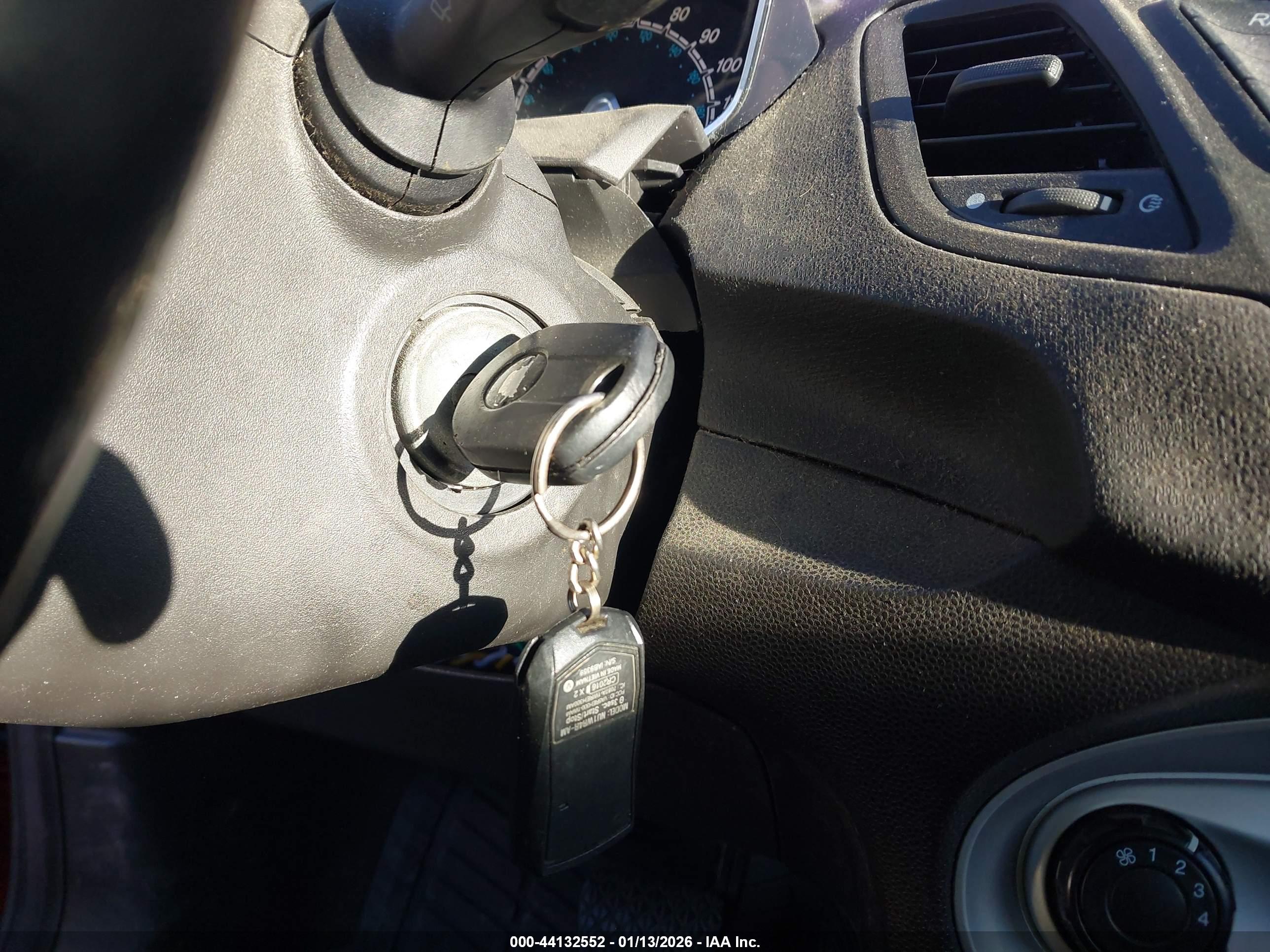 FORD FIESTA image 11