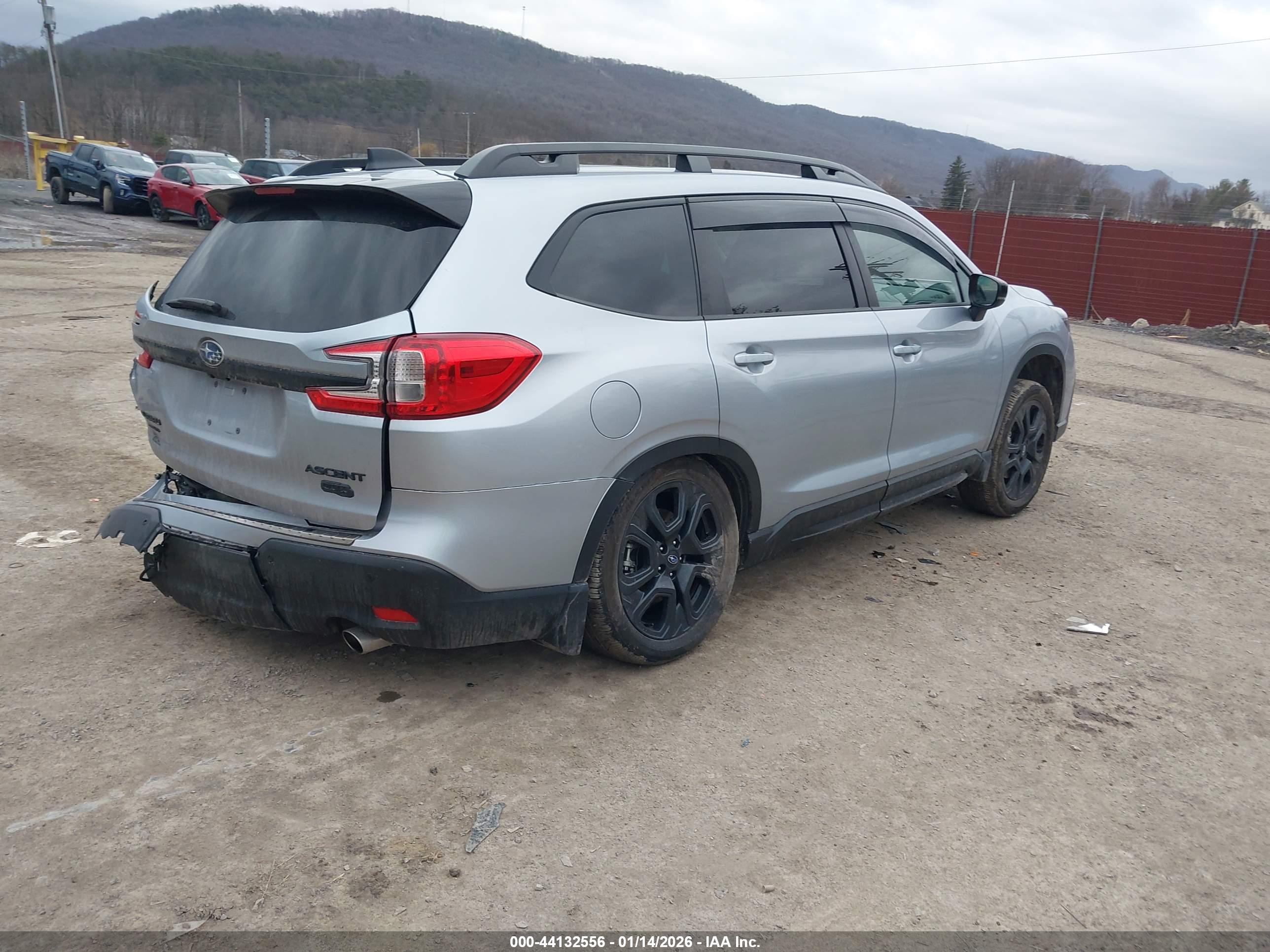 SUBARU ASCENT image 4
