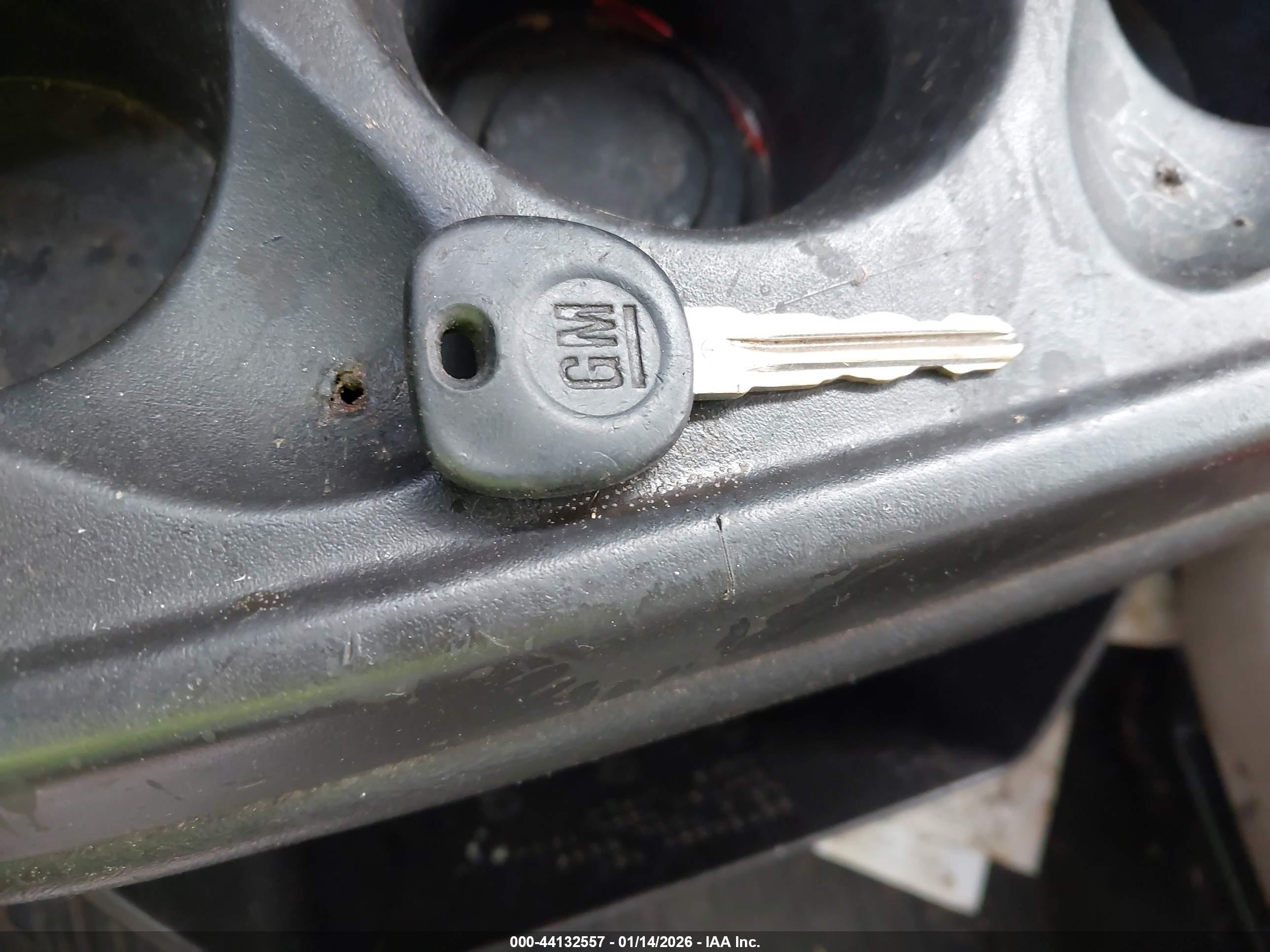 CHEVROLET EXPRESS image 11