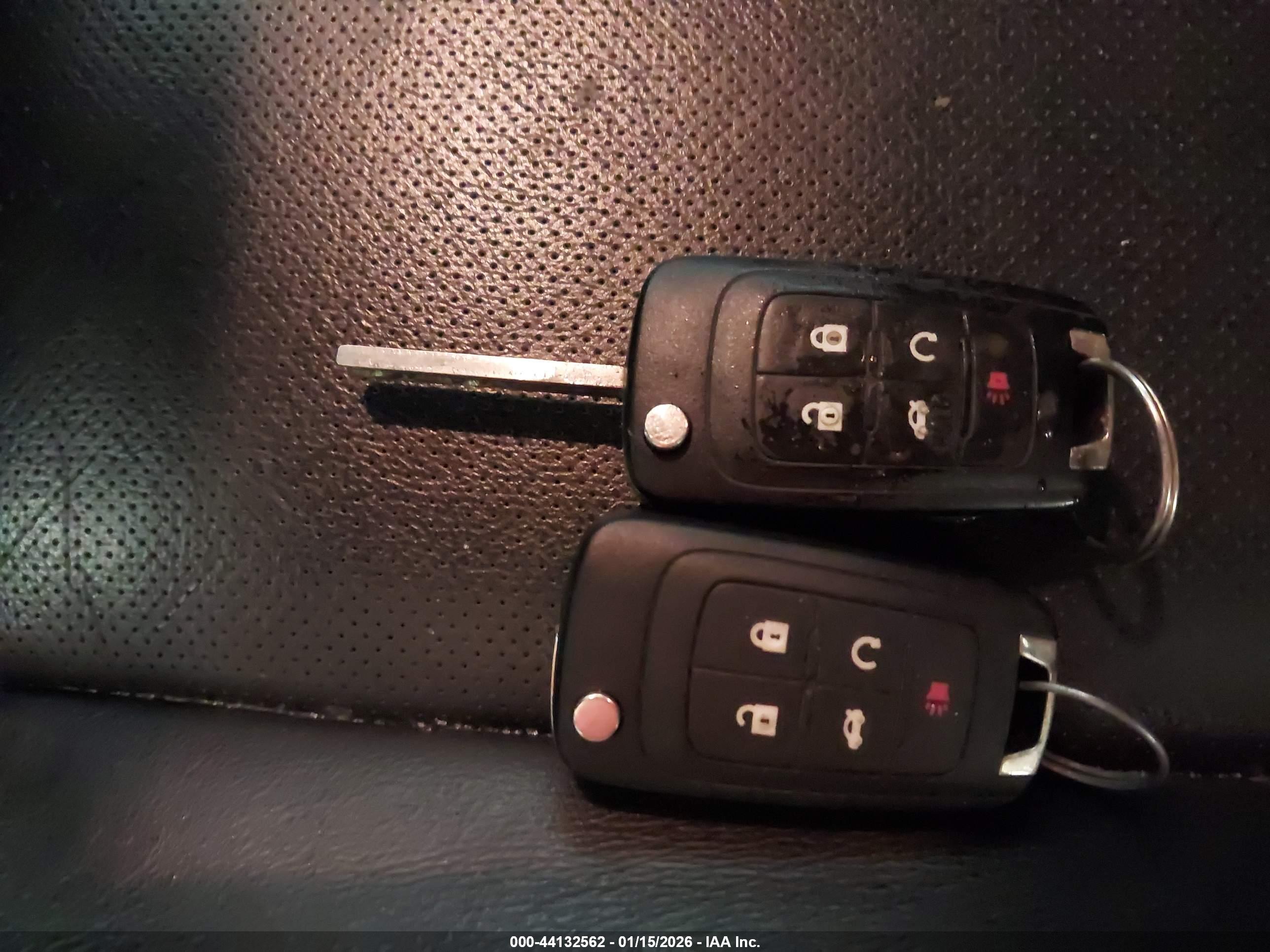 GMC TERRAIN image 11