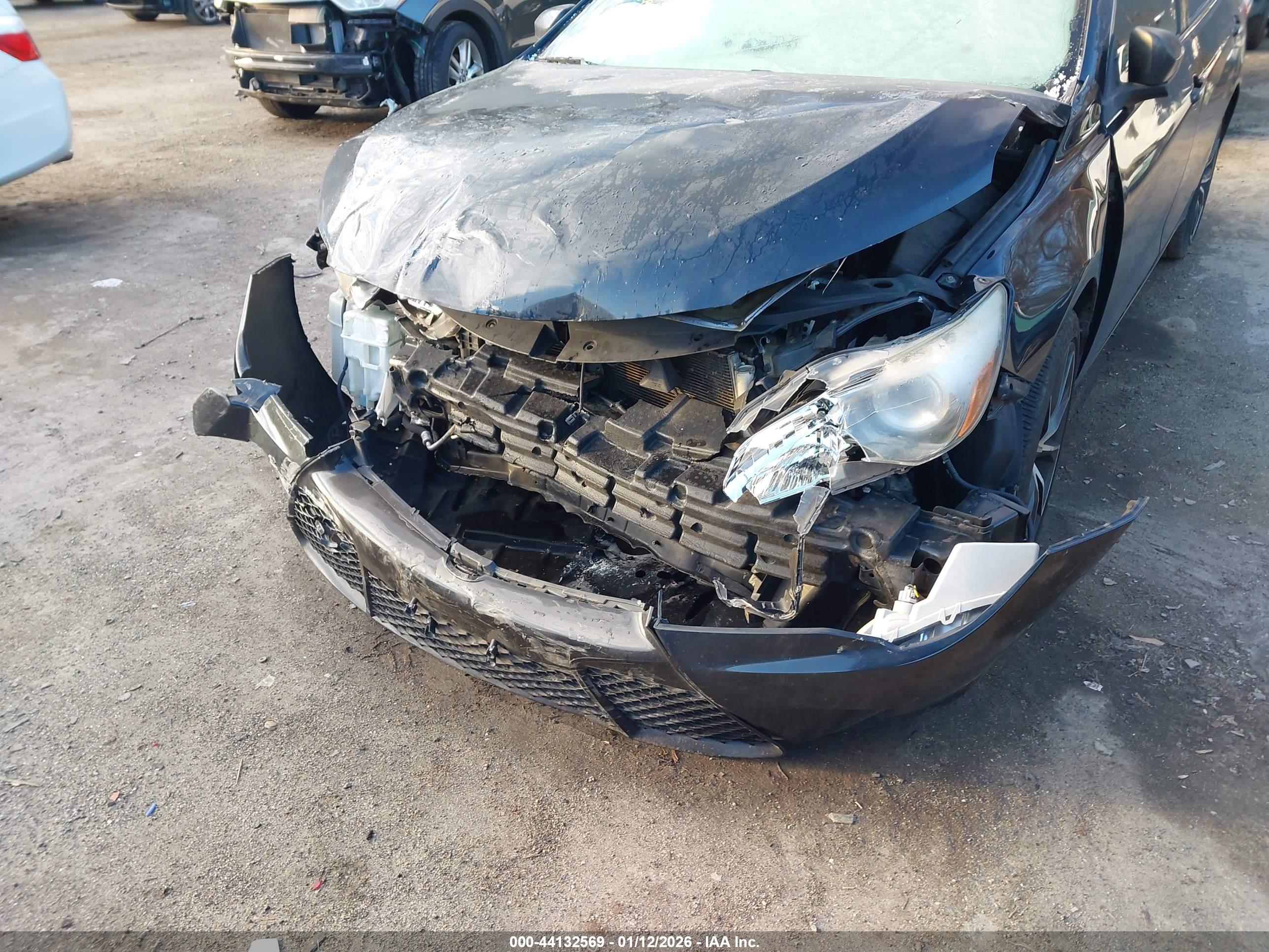 TOYOTA CAMRY image 6