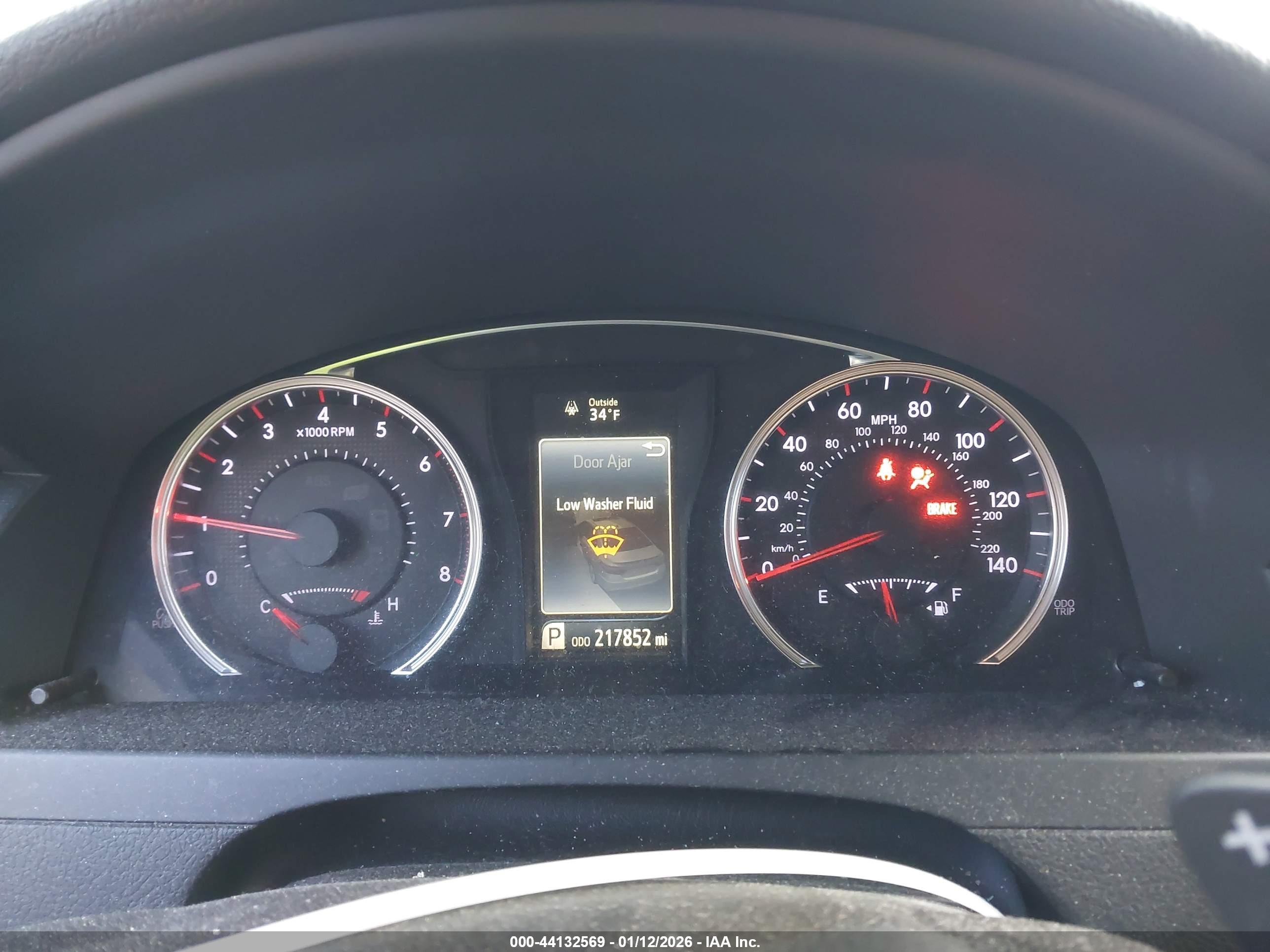 TOYOTA CAMRY image 7