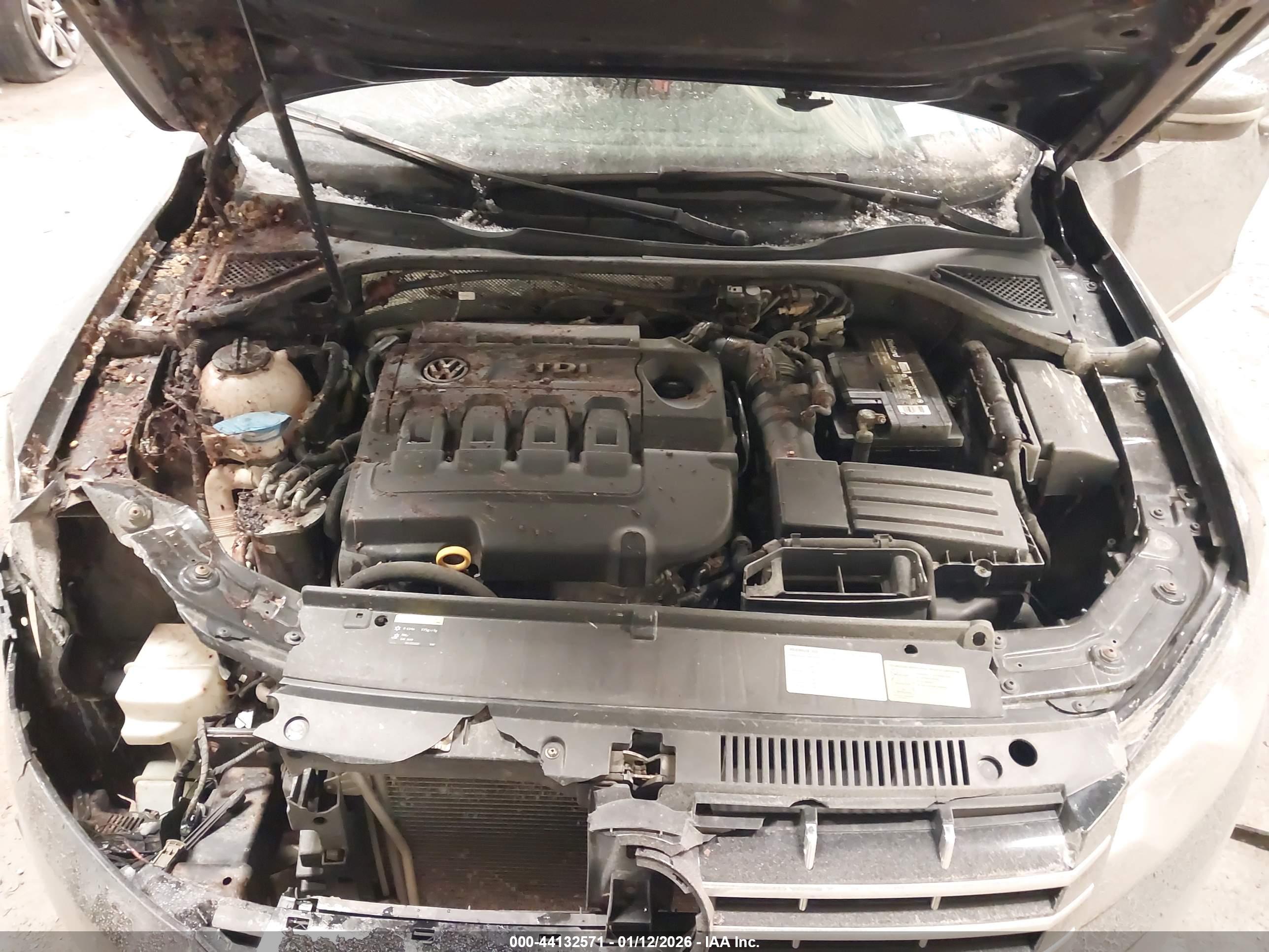 VOLKSWAGEN PASSAT image 10