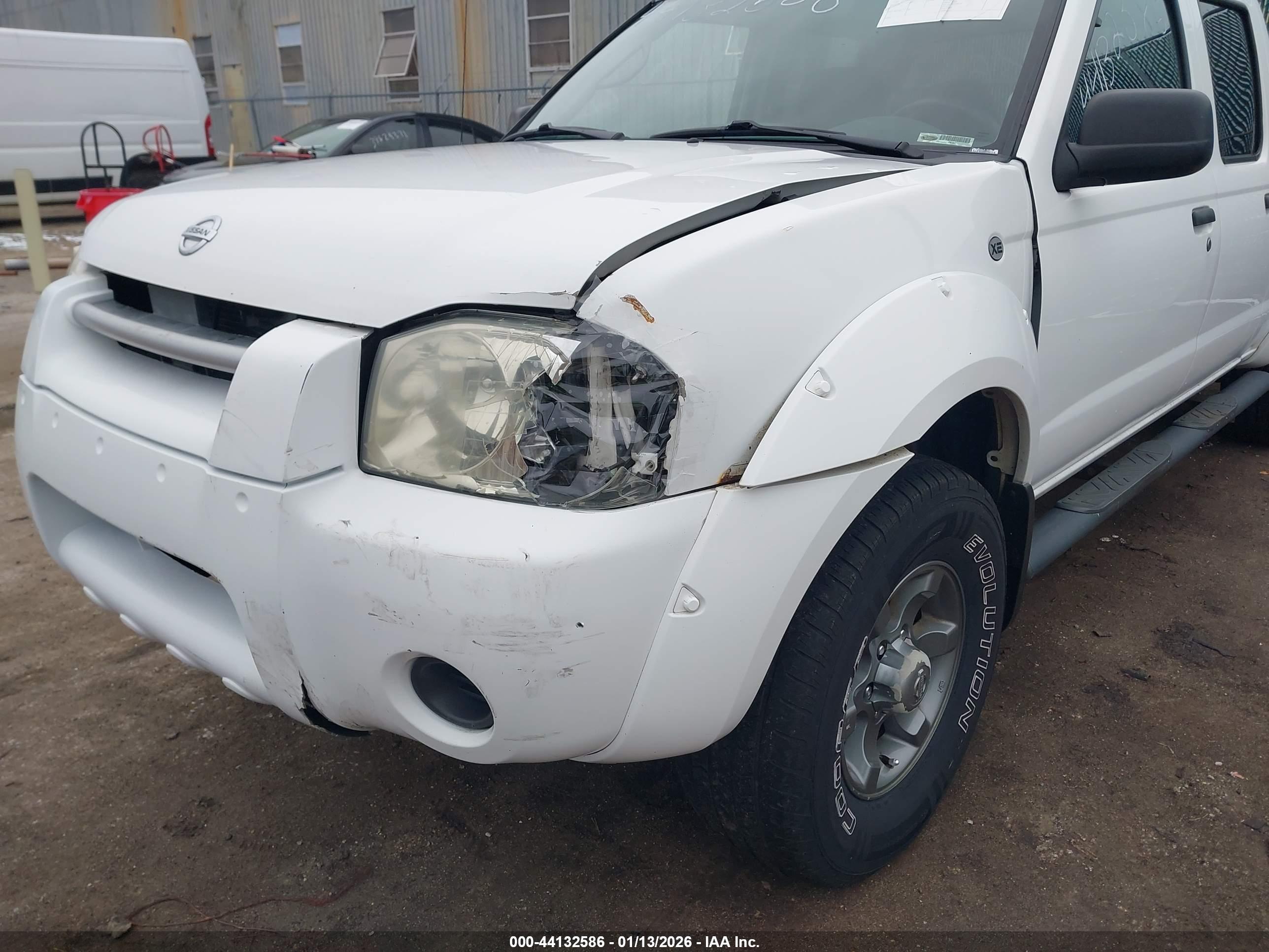 NISSAN FRONTIER image 6