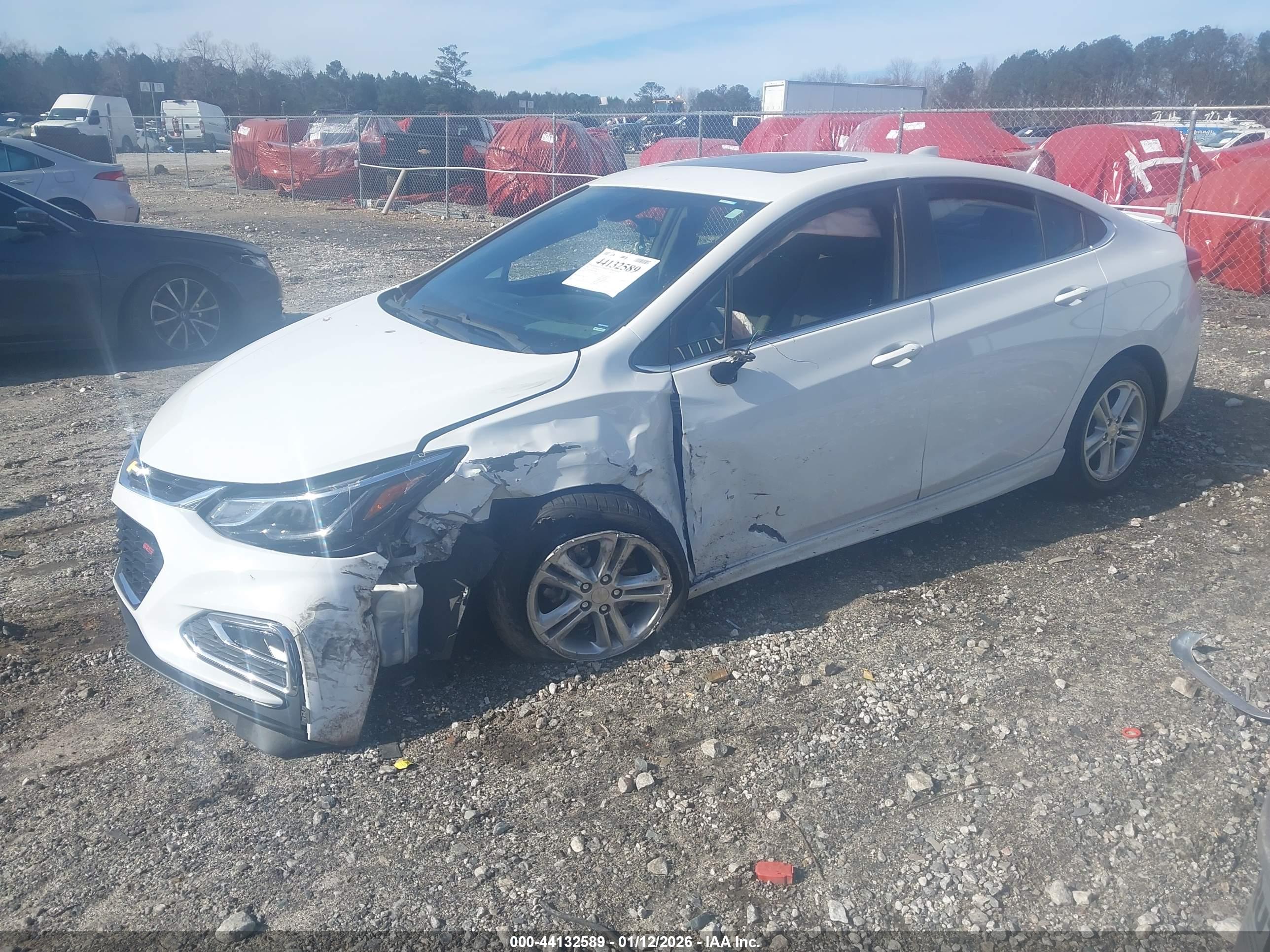CHEVROLET CRUZE image 2