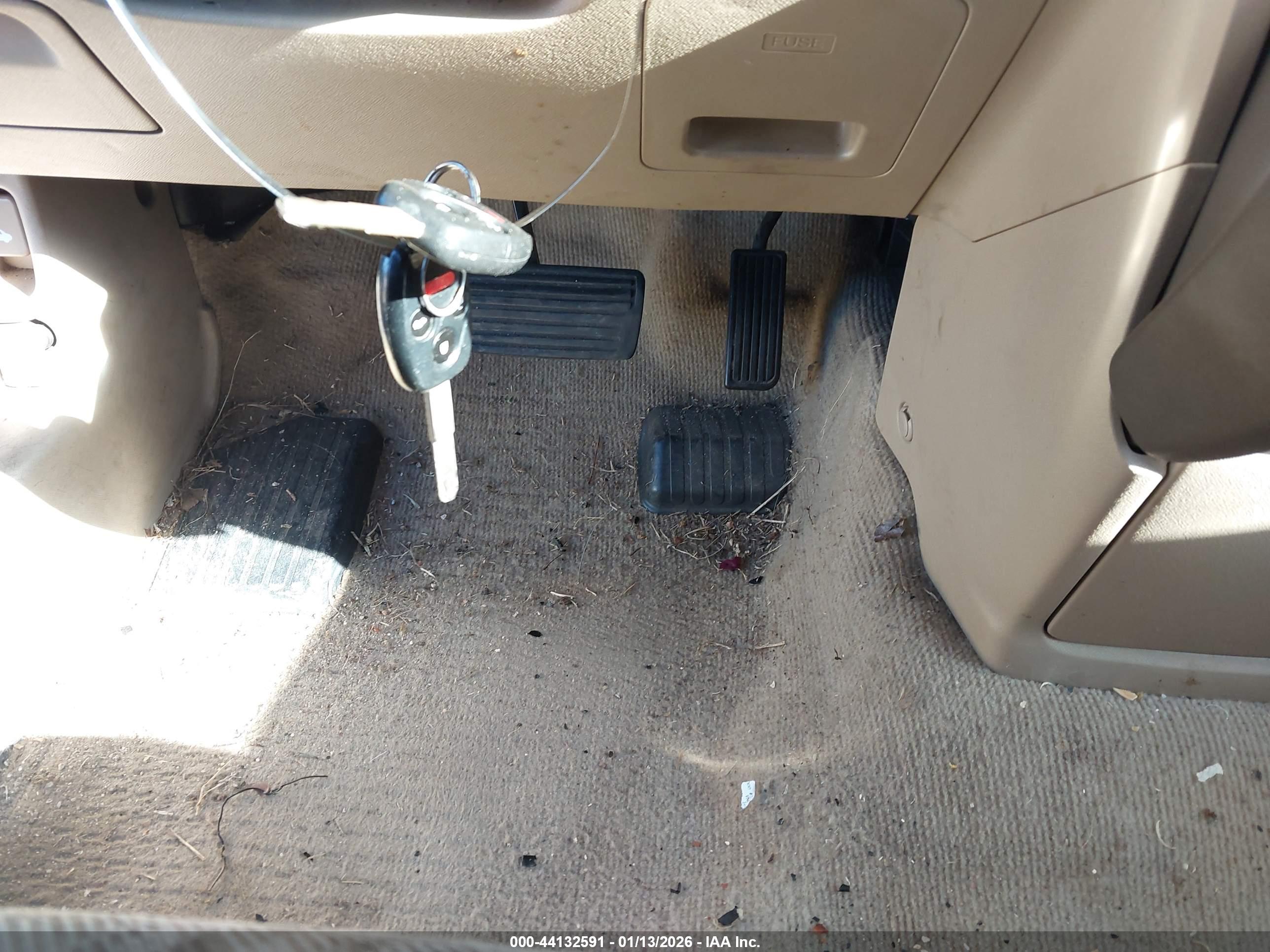HONDA CR-V image 11