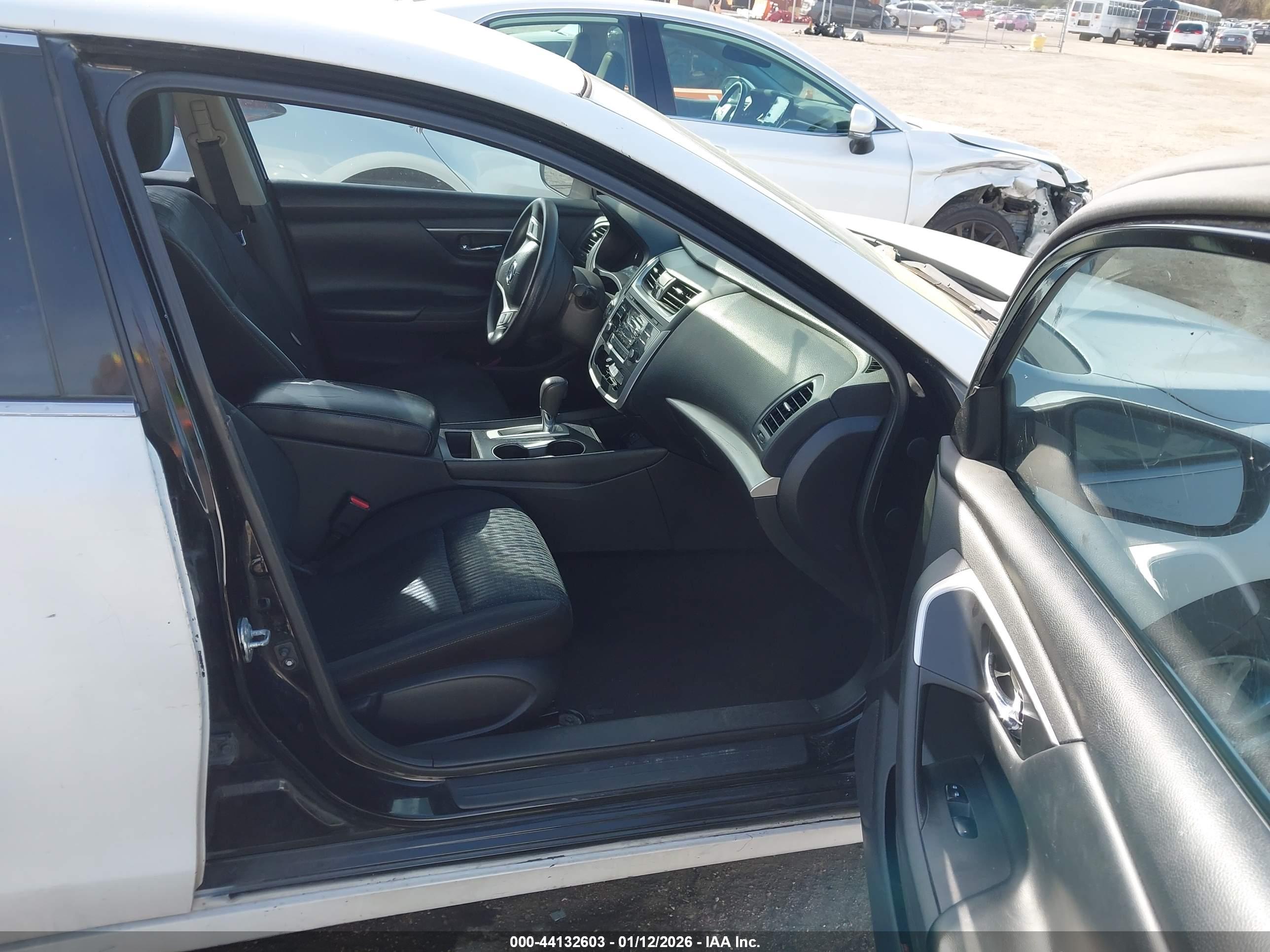 NISSAN ALTIMA image 5