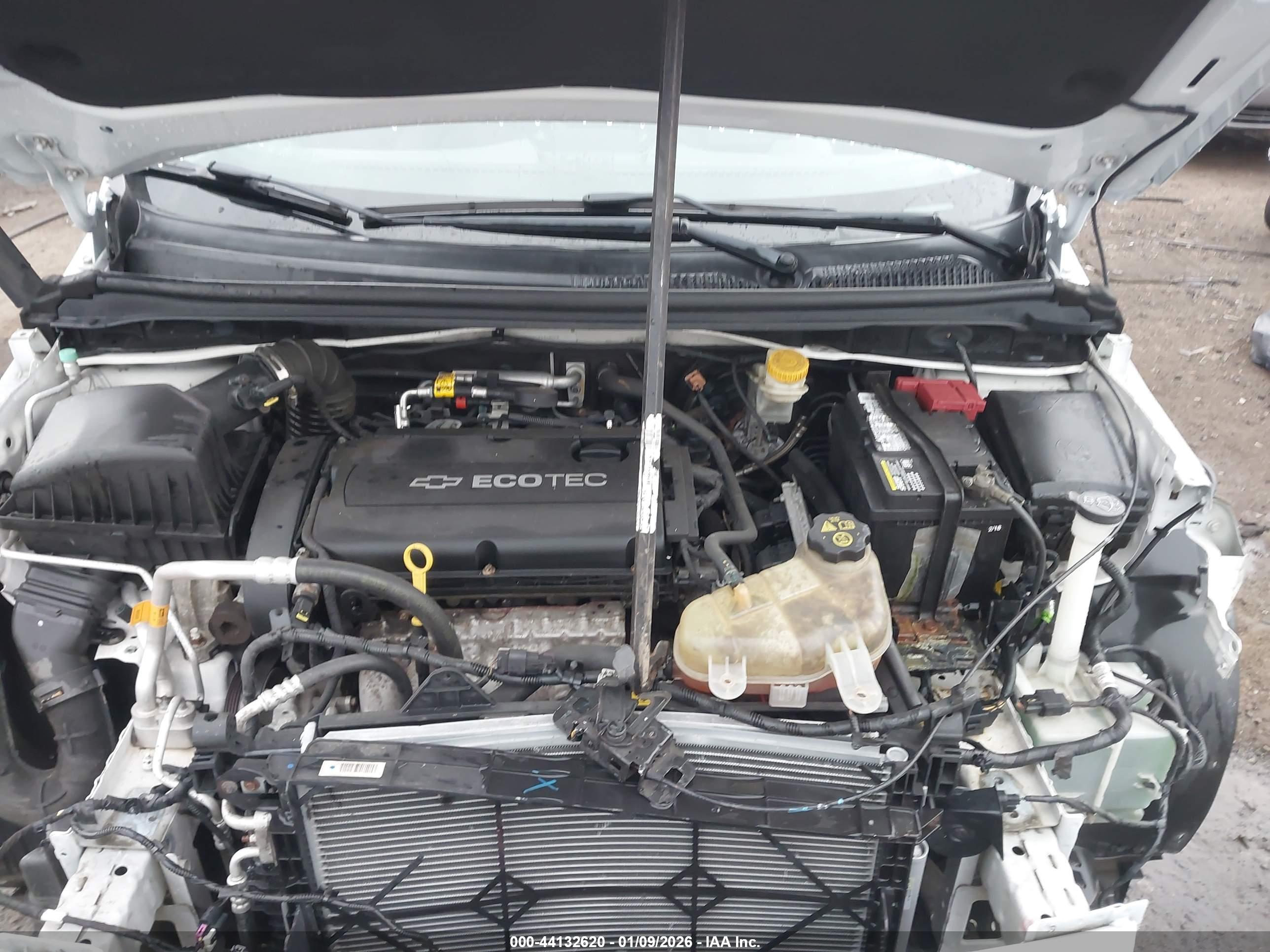 CHEVROLET SONIC image 10