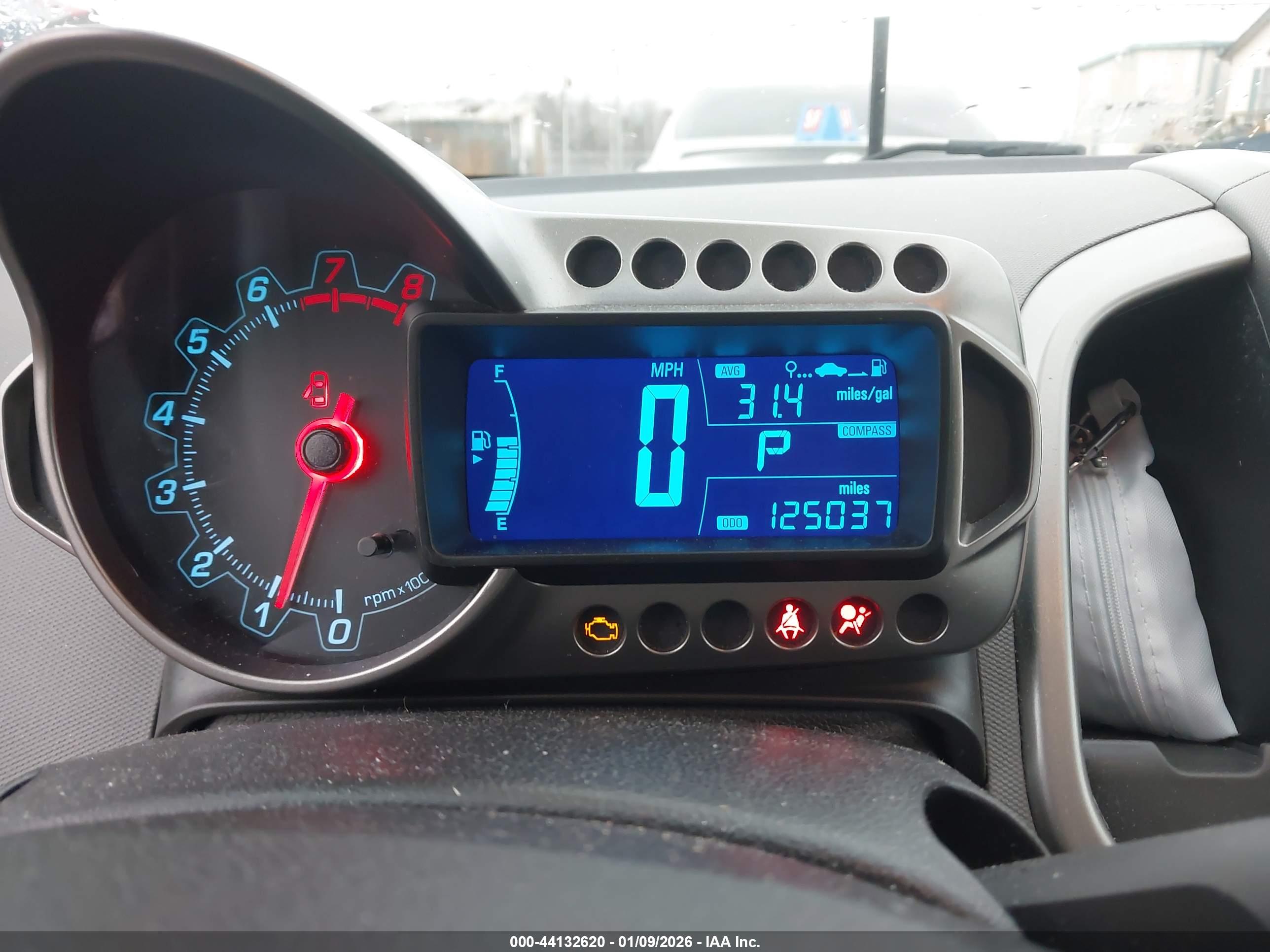 CHEVROLET SONIC image 7