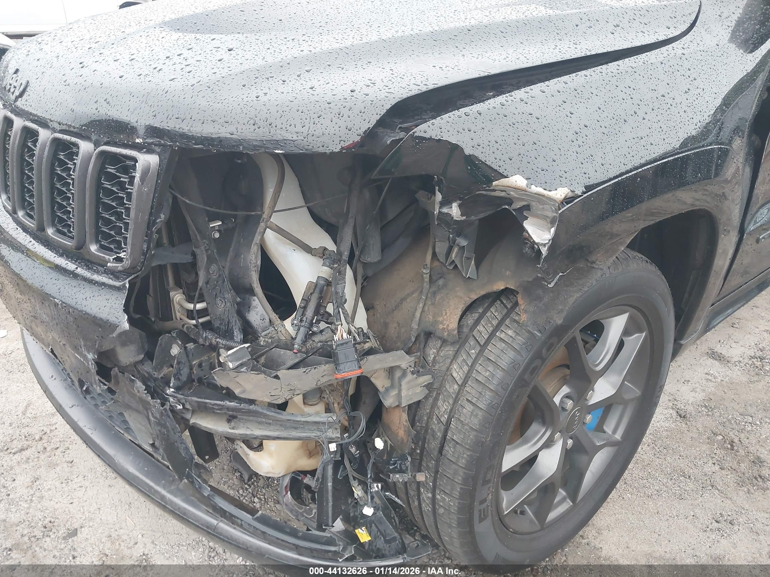 JEEP GRAND image 6
