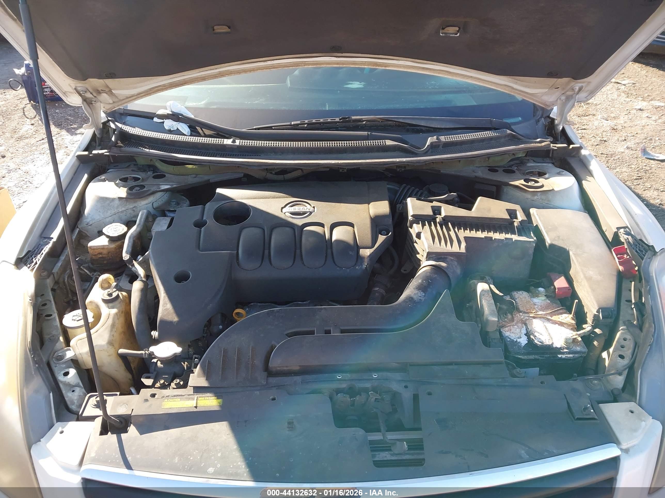 NISSAN ALTIMA image 10