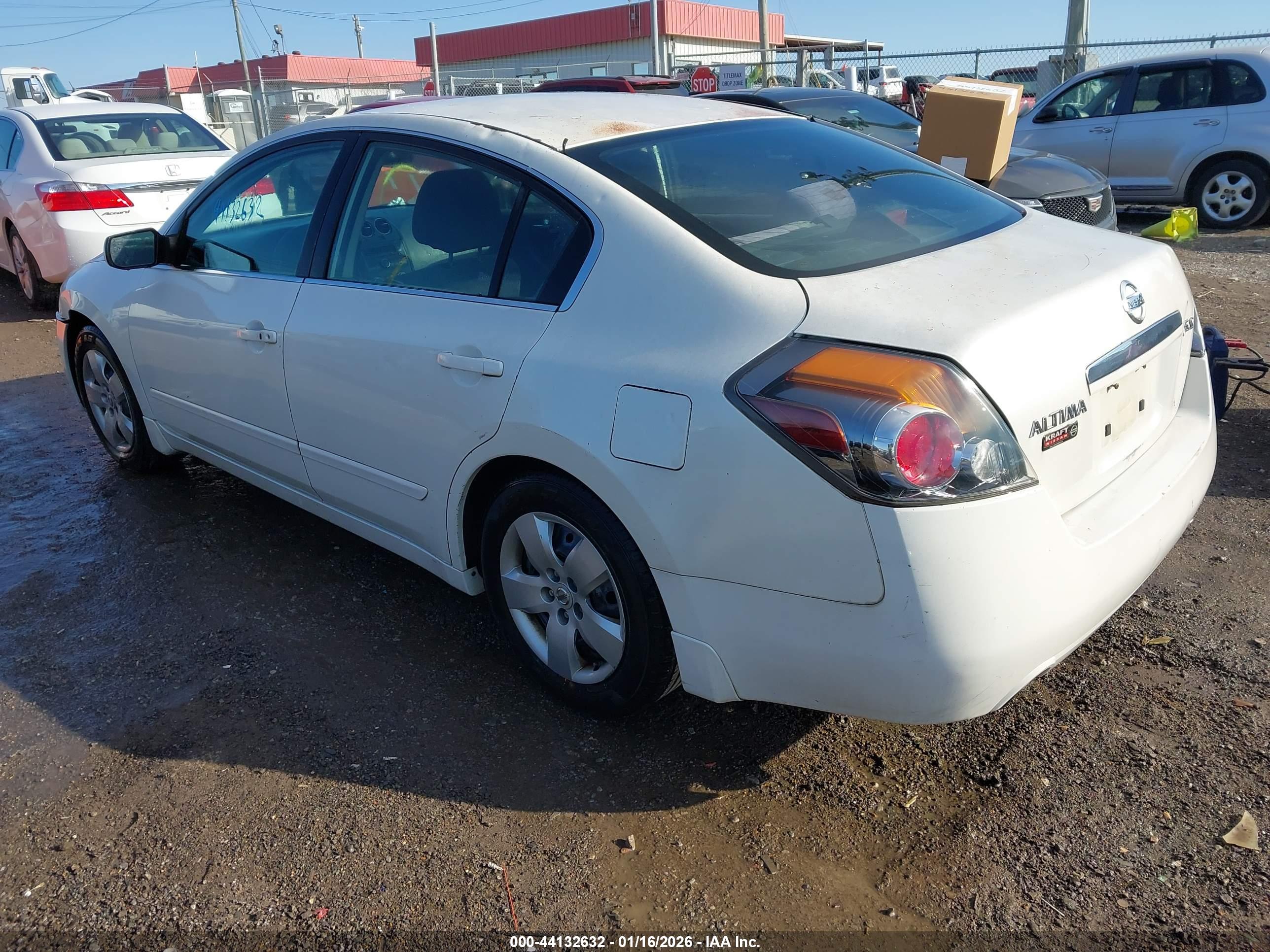 NISSAN ALTIMA image 3