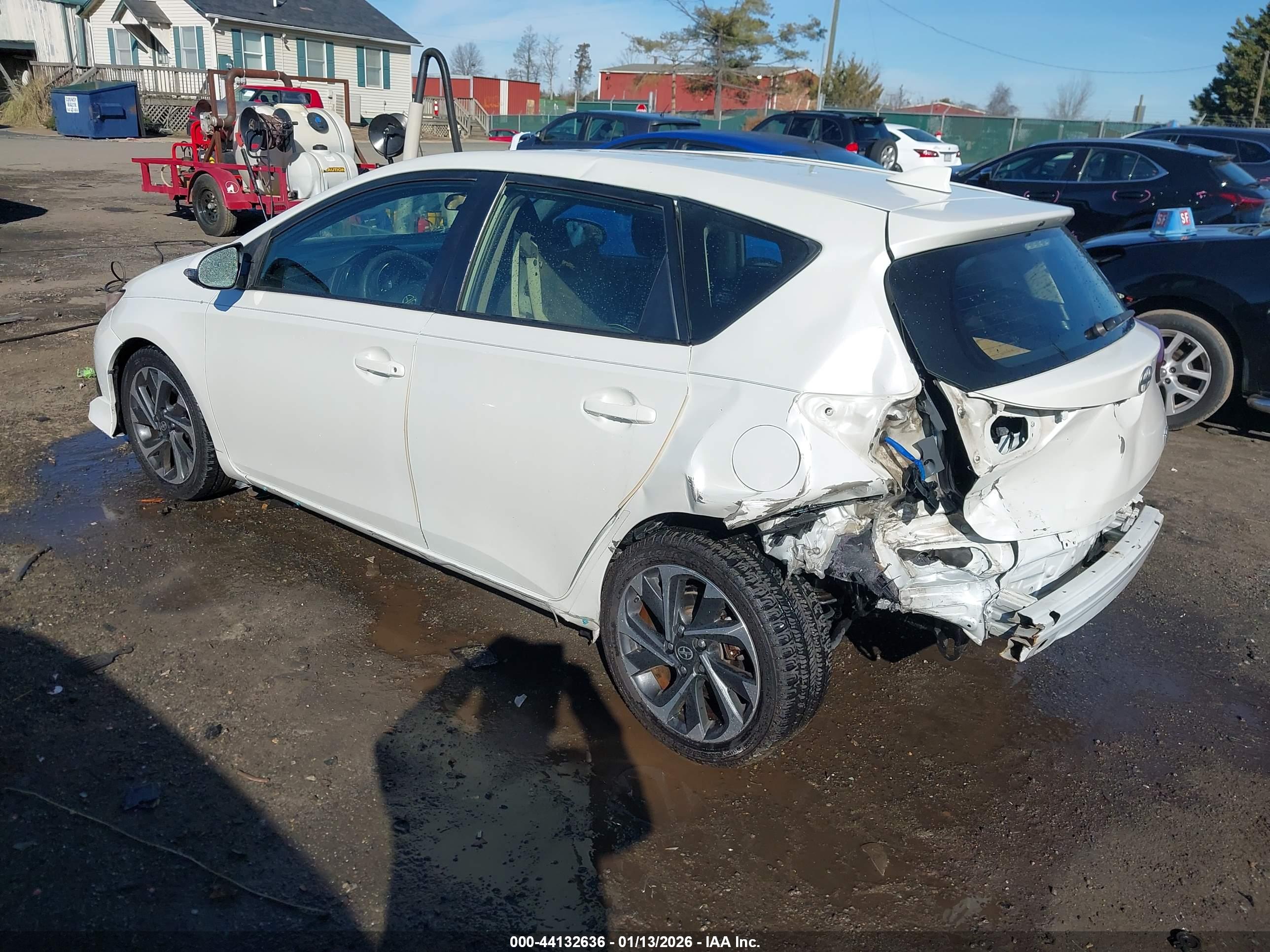 SCION IM image 3
