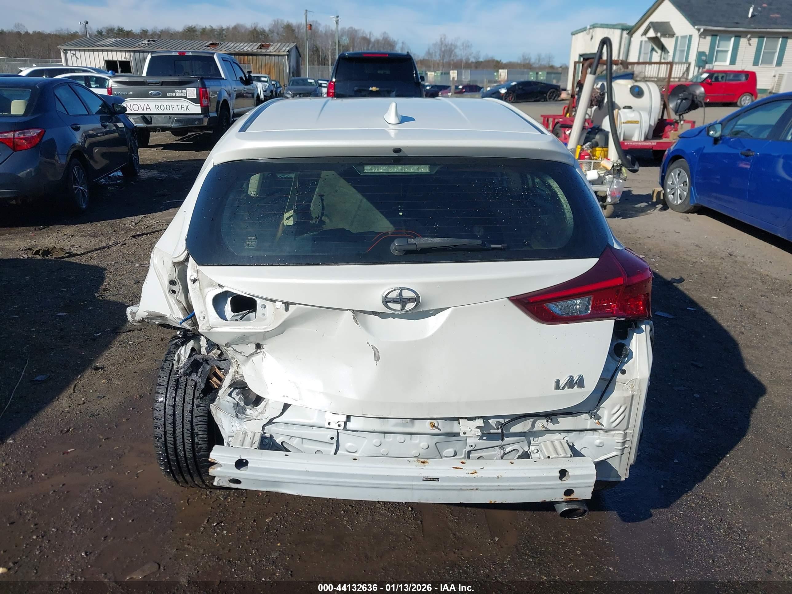 SCION IM image 6