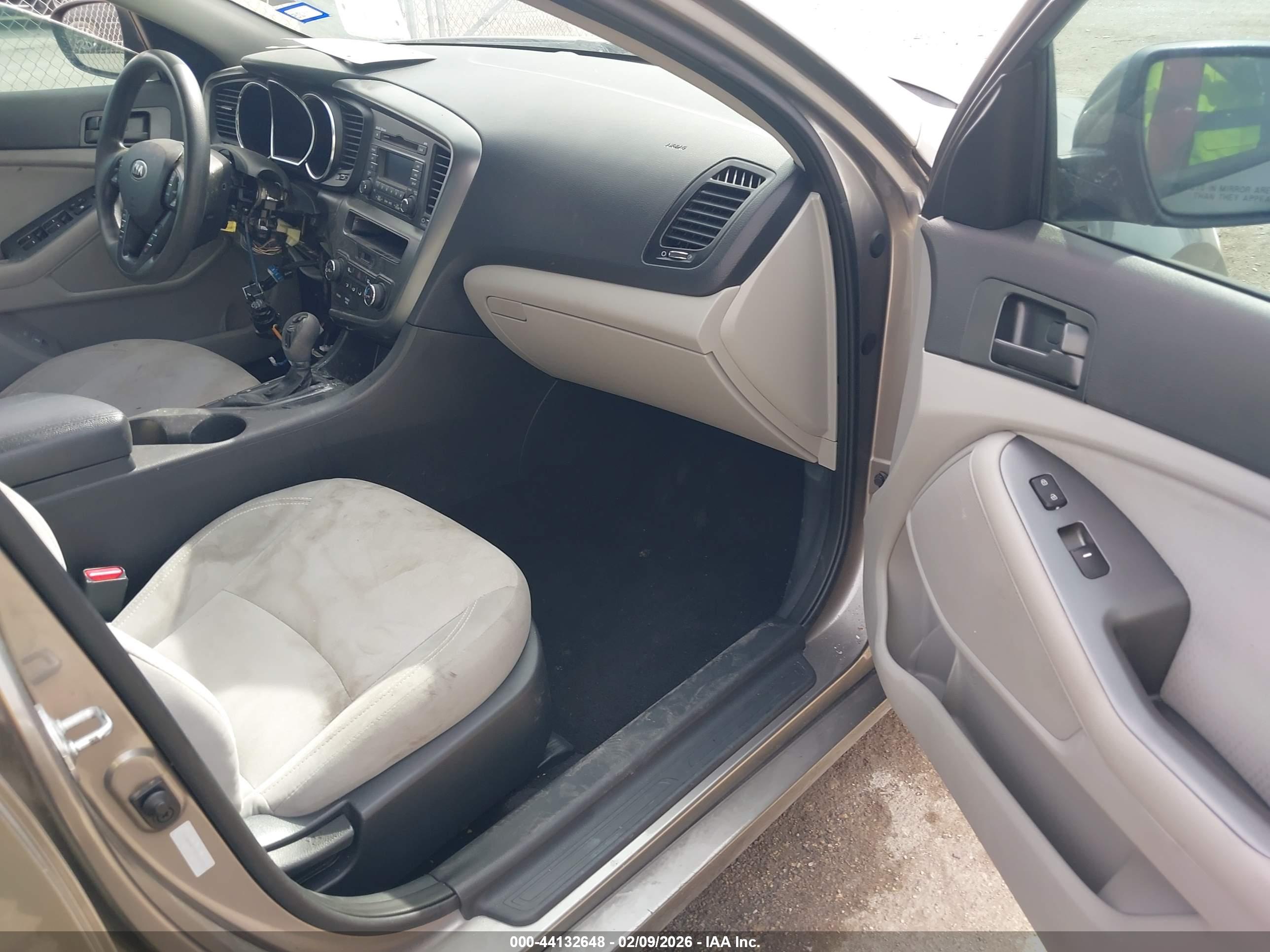 KIA OPTIMA image 5