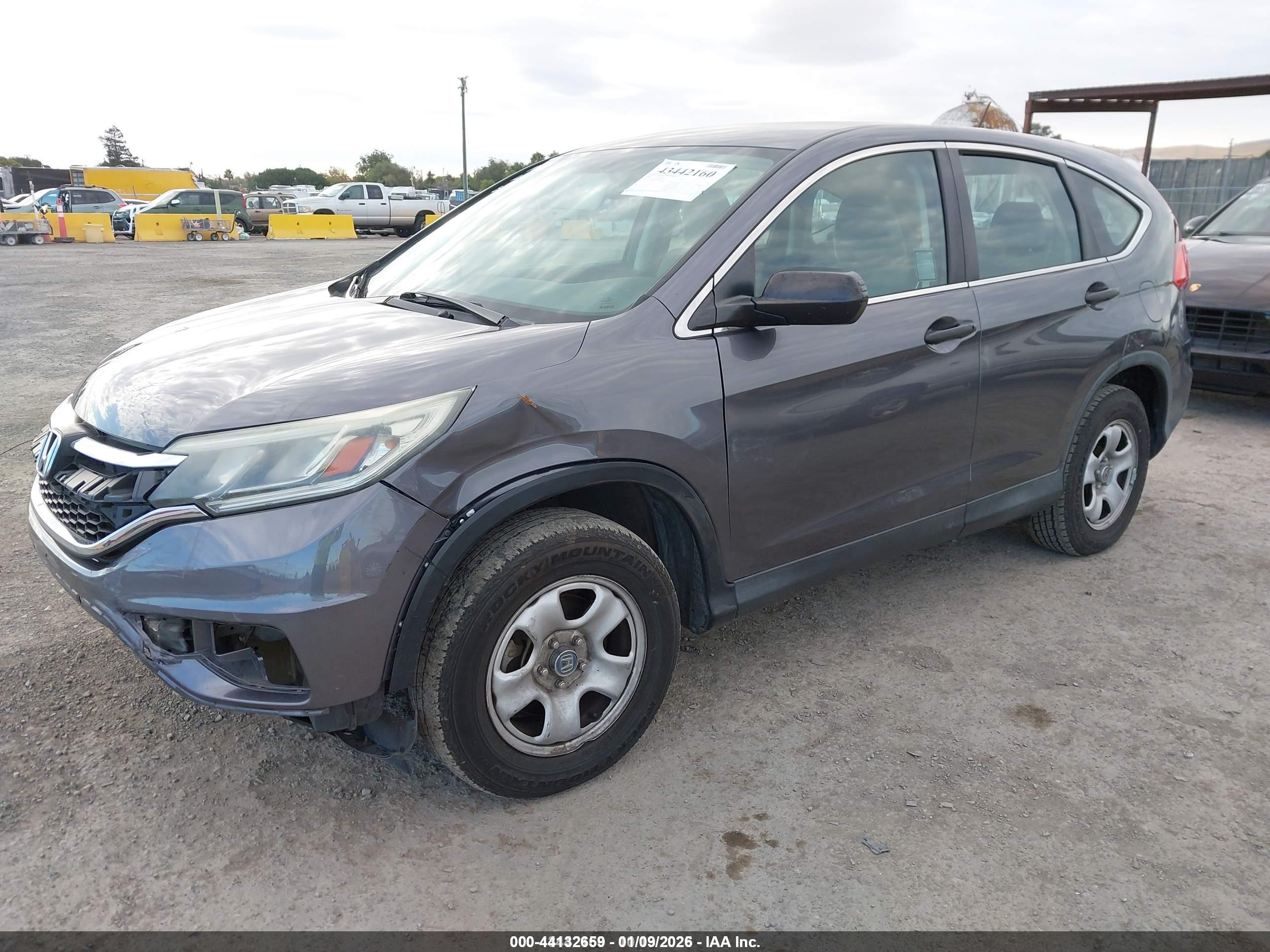 HONDA CR-V image 2